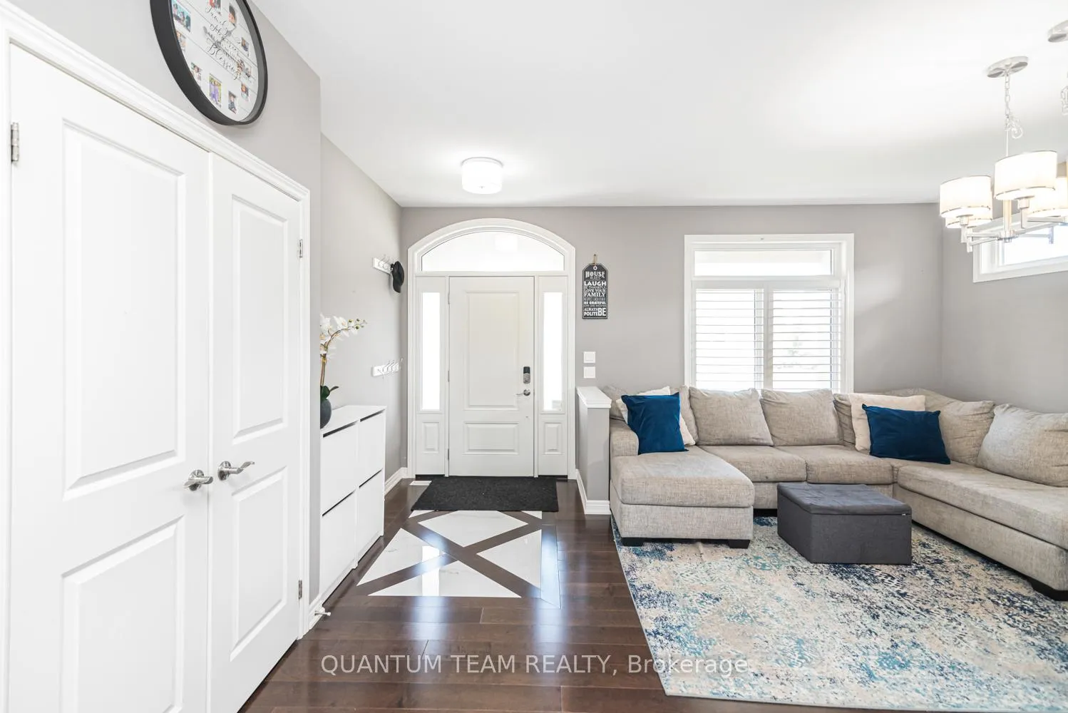 Photo 5 of 9232 Shoveller Drive, Niagara Falls, Forestview — HOMEH