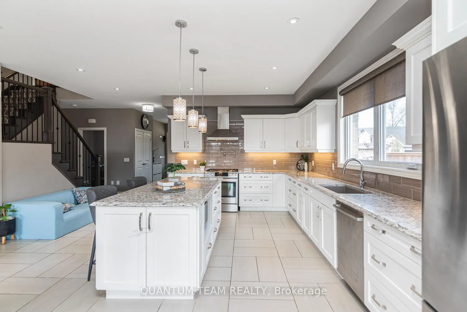 Photo 12 of 9232 Shoveller Drive, Niagara Falls, Forestview — HOMEH