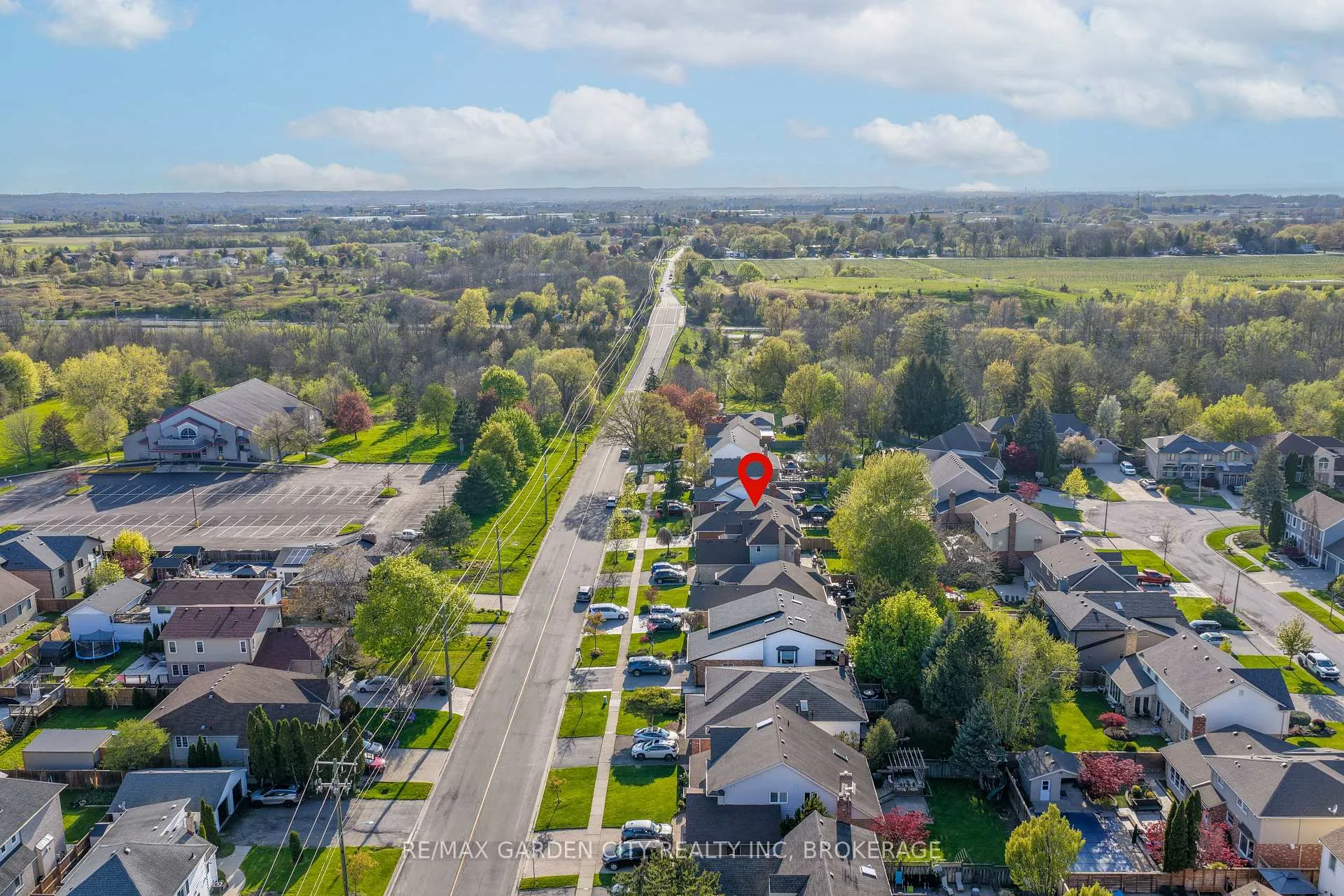 Photo 43 of 13 Third Avenue, St. Catharines, Grapeview — HOMEH