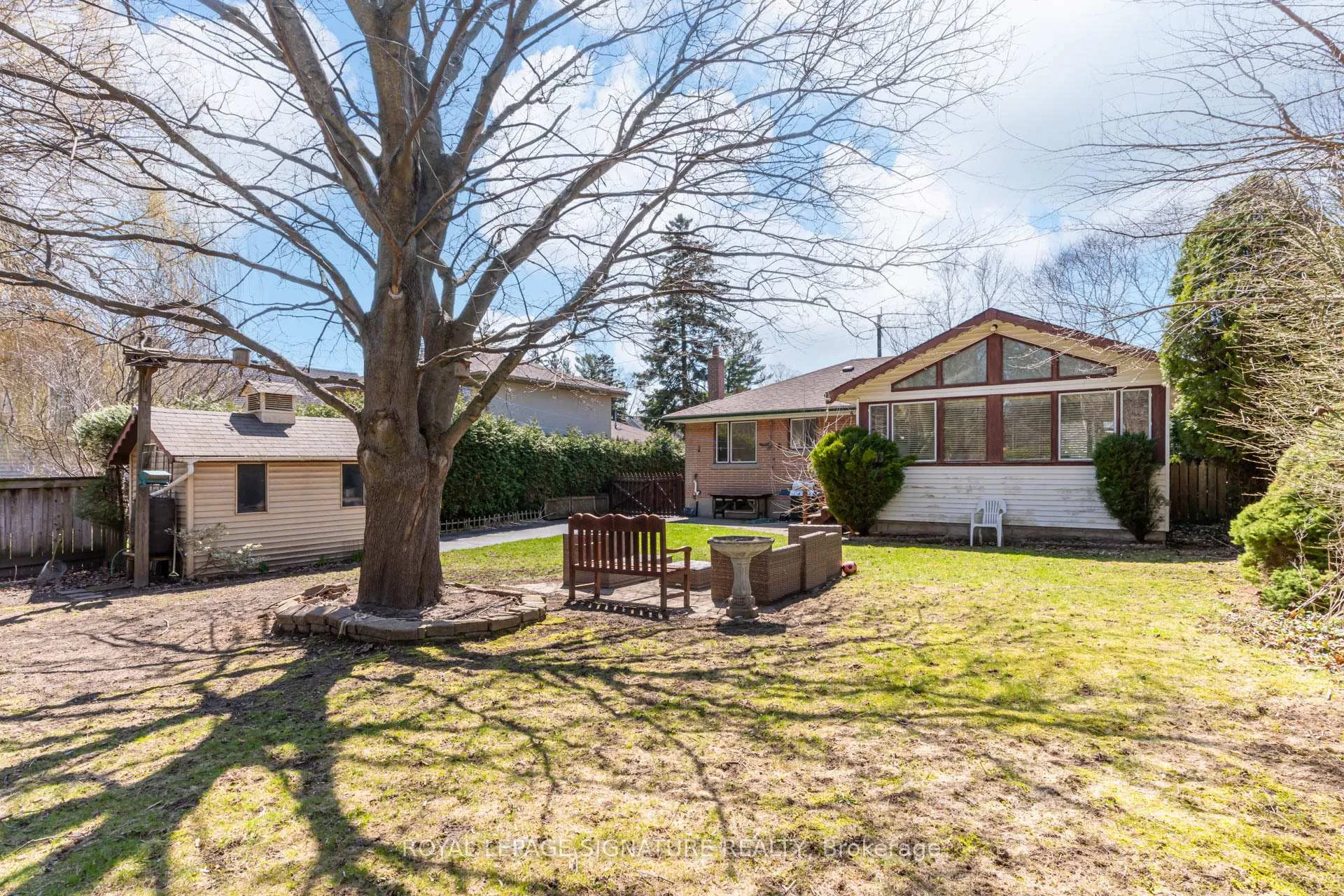 Photo 26 of 411 Maplehurst Avenue, Oakville, West — HOMEH