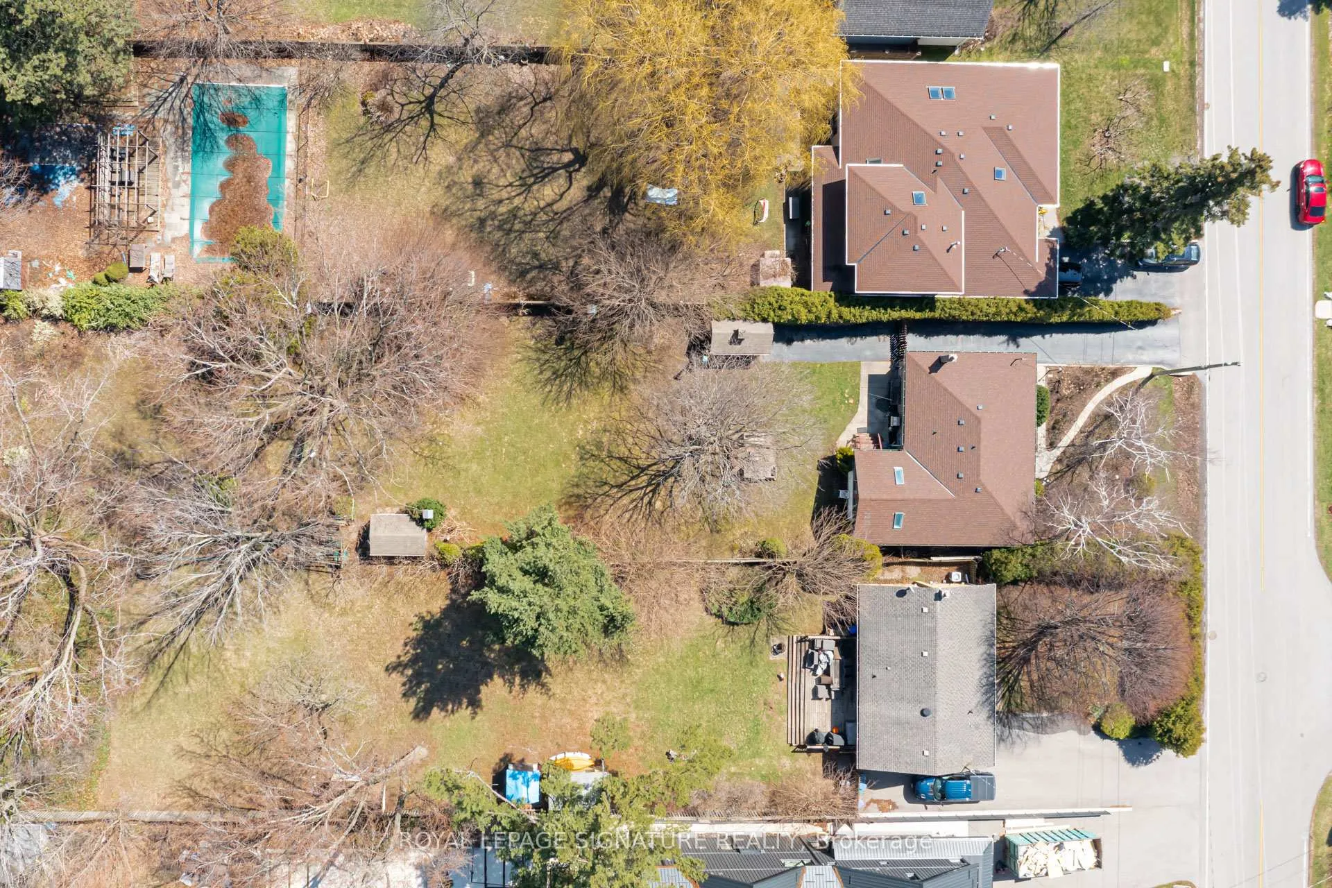 Photo 27 of 411 Maplehurst Avenue, Oakville, West — HOMEH