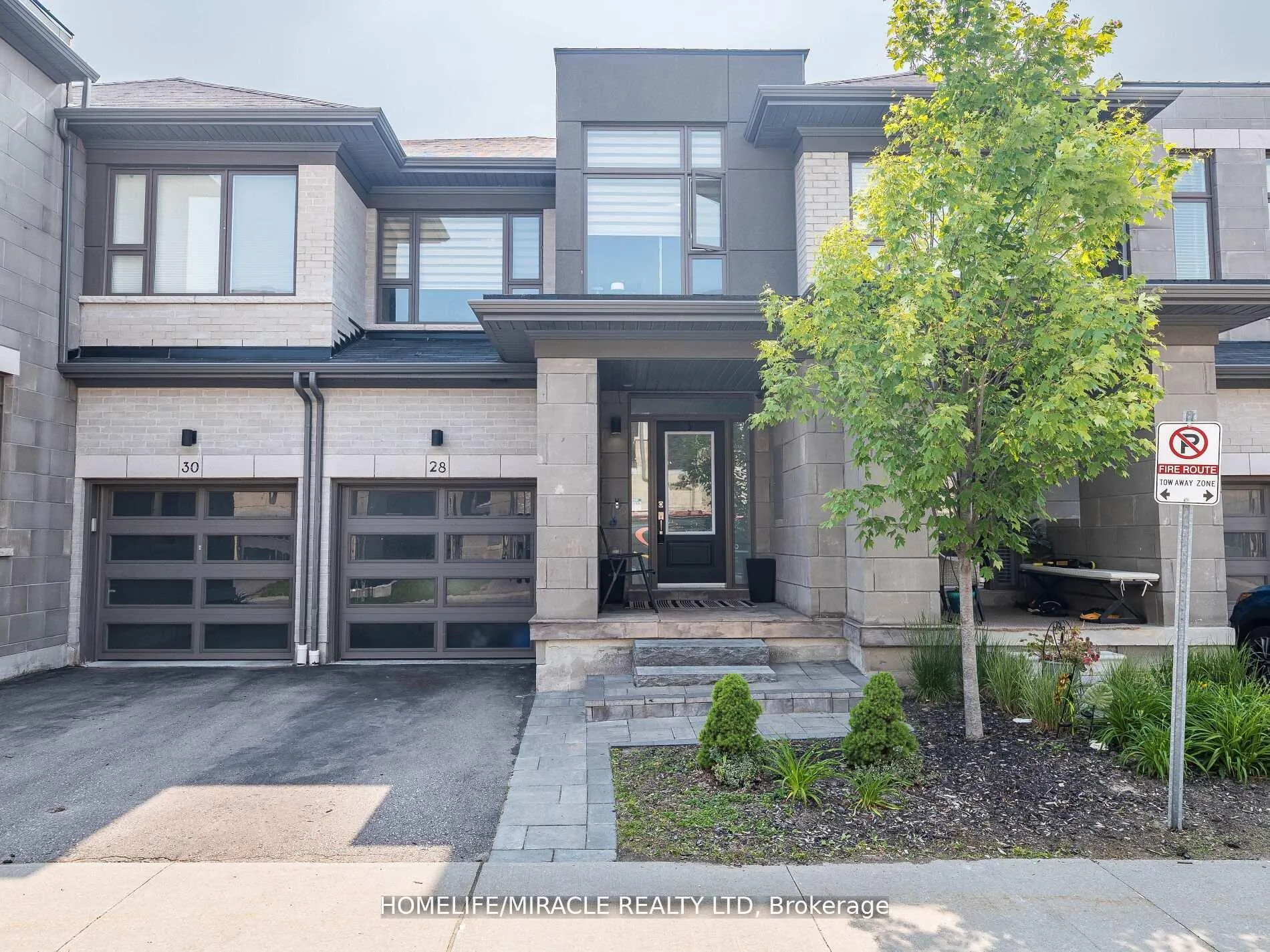 Photo 2 of Unit 147, 28 Donald Fleming Way, Whitby, Pringle Creek — HOMEH