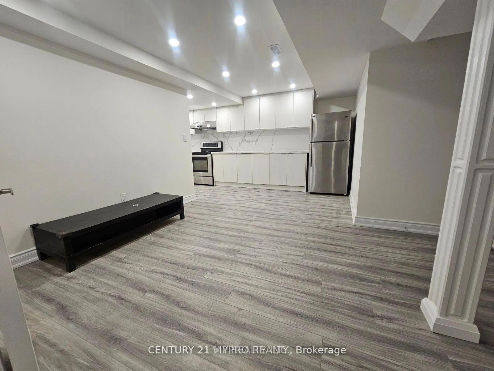 Photo 2 of Unit Basement, 25 Kentley Street, Markham, Berczy — HOMEH