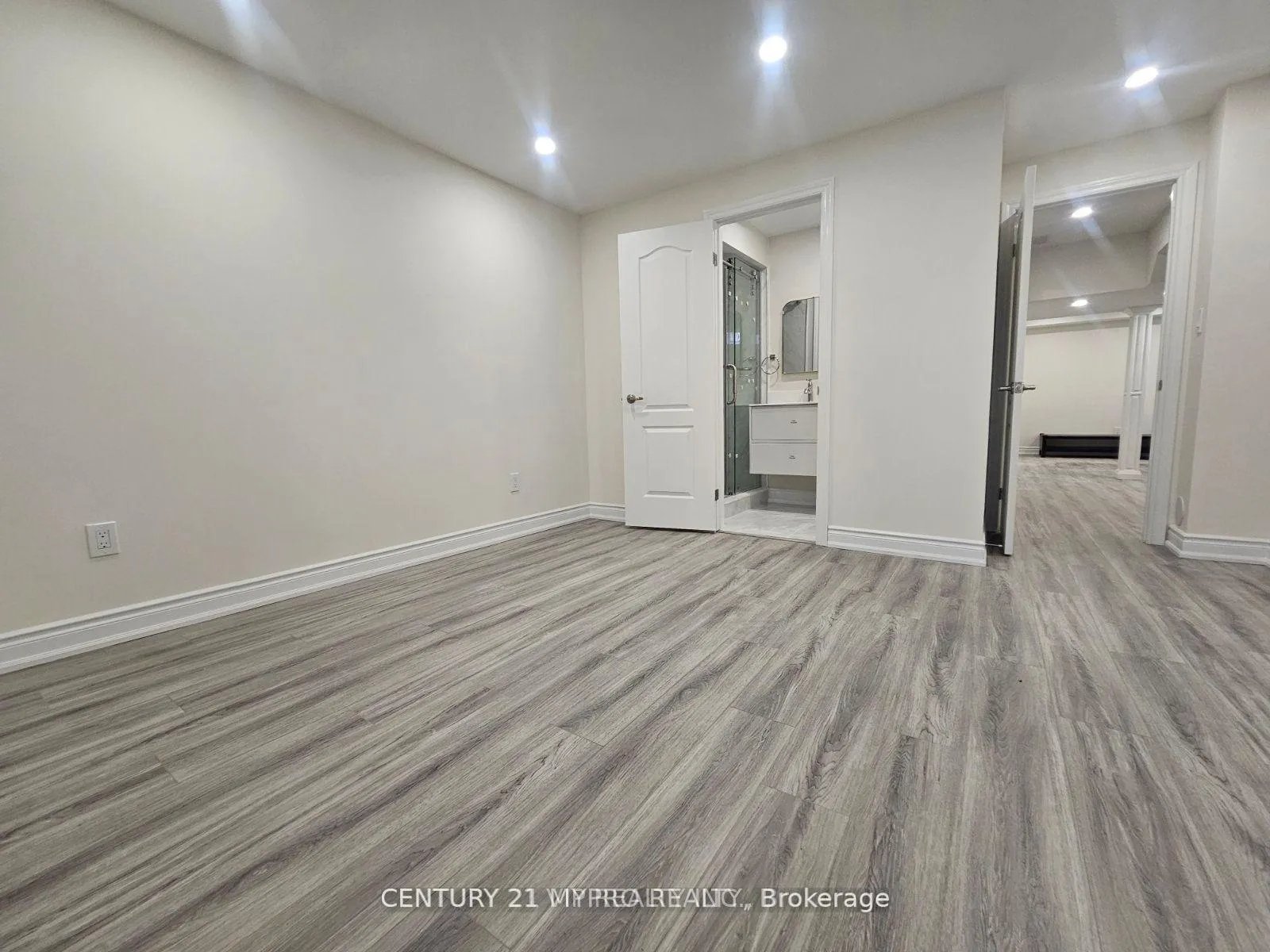 Photo 8 of Unit Basement, 25 Kentley Street, Markham, Berczy — HOMEH