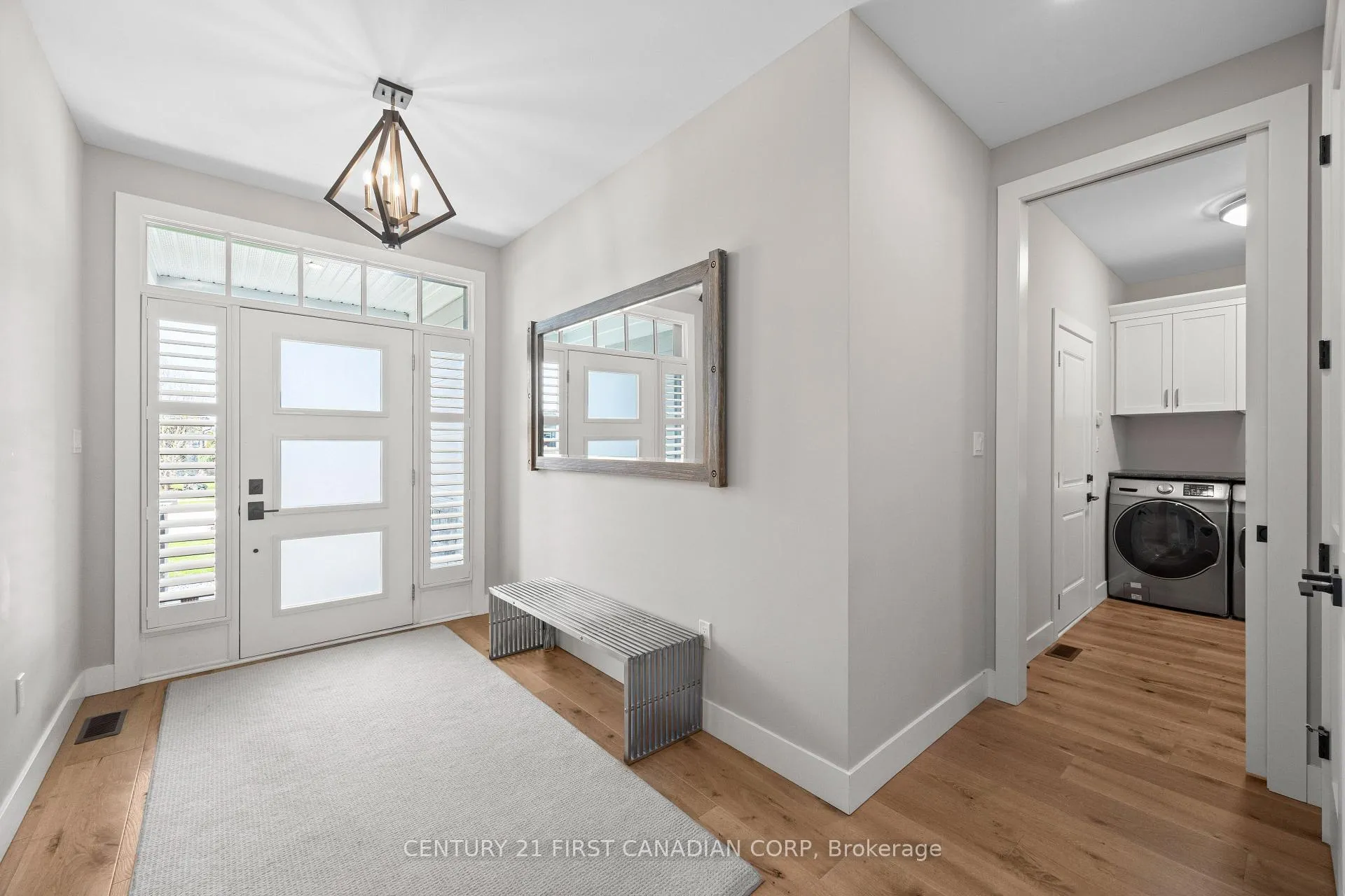 Photo 4 of 65 Deerfield Road, Lambton Shores, Grand Bend — HOMEH