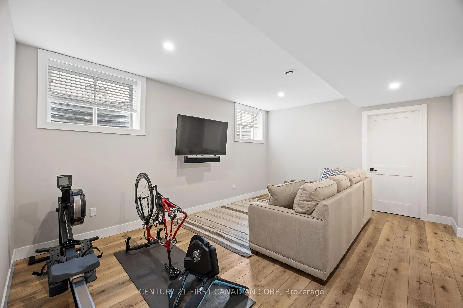 Photo 27 of 65 Deerfield Road, Lambton Shores, Grand Bend — HOMEH