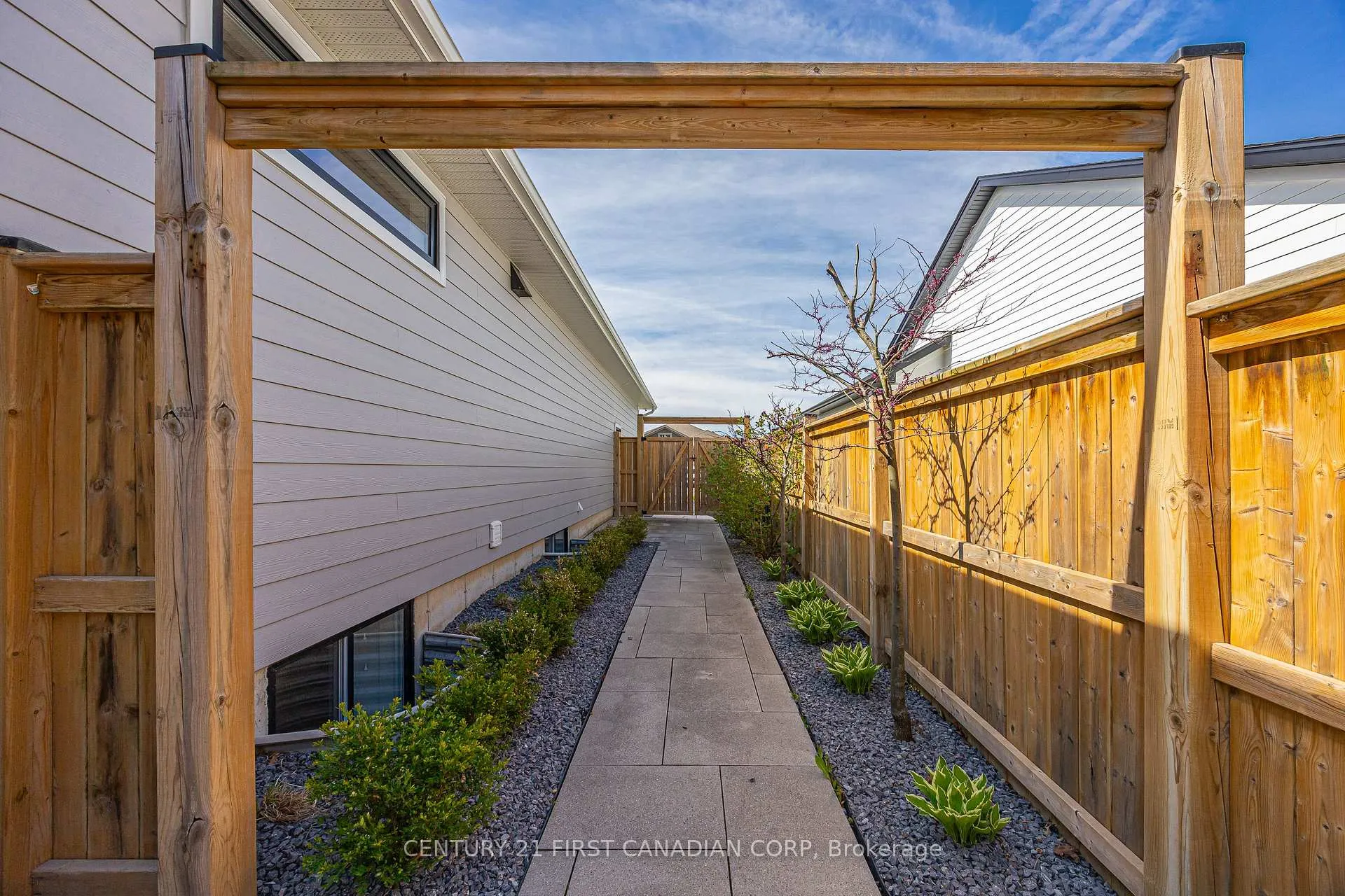 Photo 47 of 65 Deerfield Road, Lambton Shores, Grand Bend — HOMEH