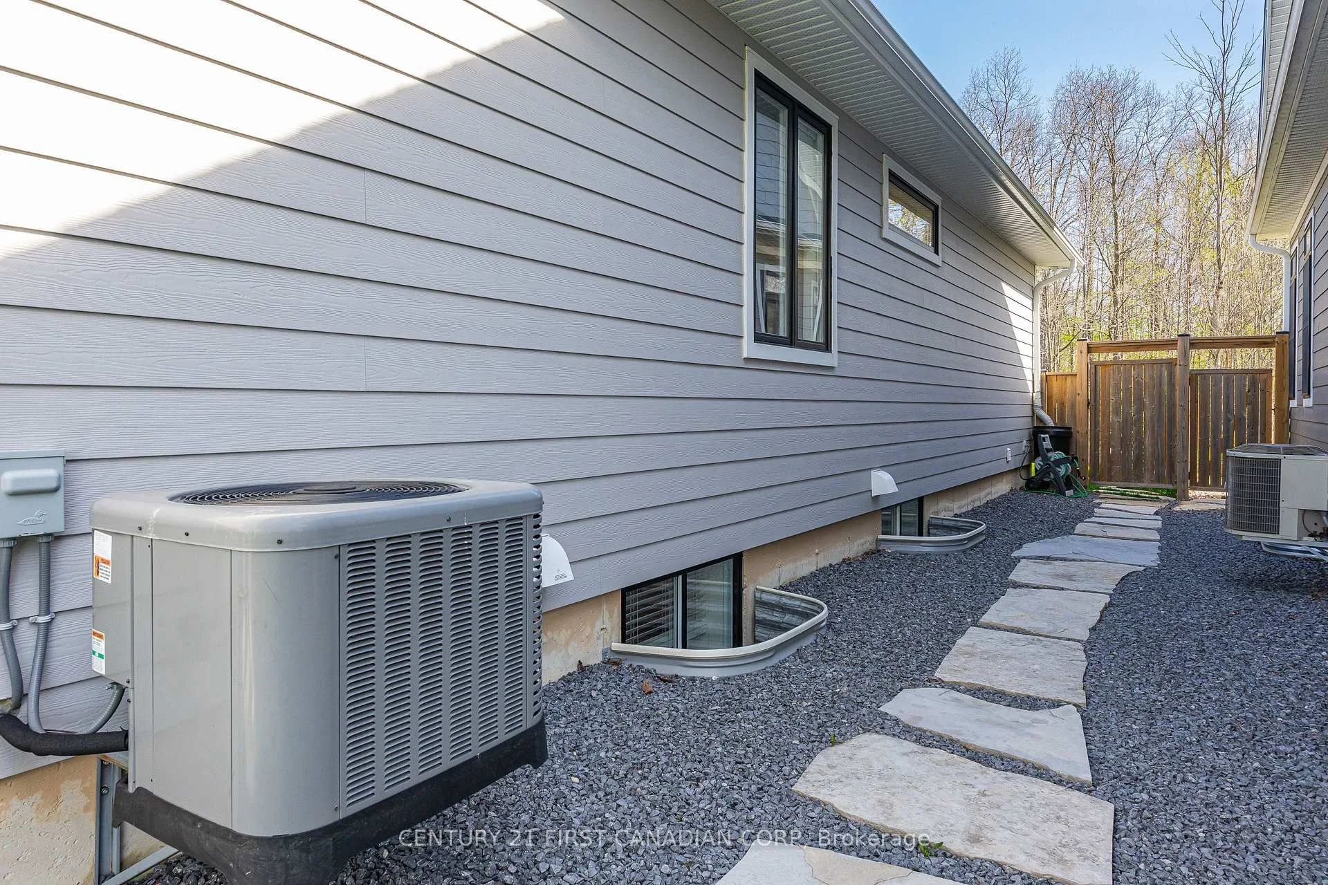 Photo 52 of 65 Deerfield Road, Lambton Shores, Grand Bend — HOMEH