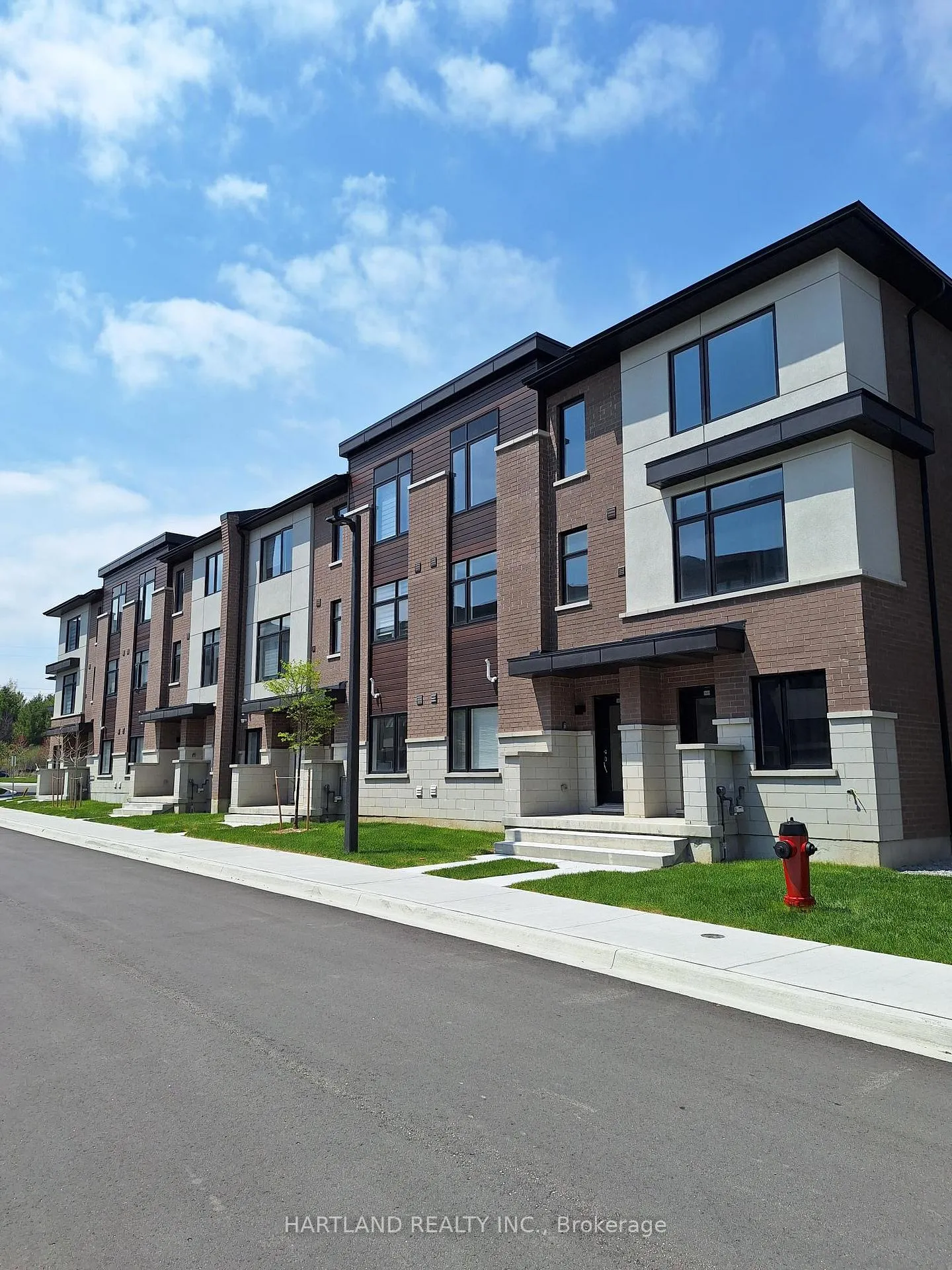 Photo 1 of Unit 1202, 1695 Dersan Street, Pickering, Duffin Heights — HOMEH