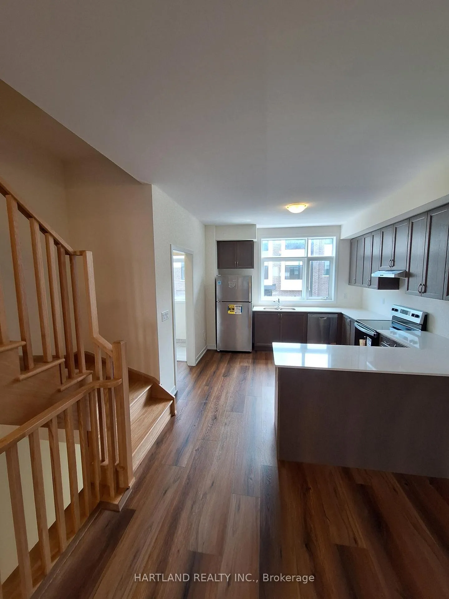 Photo 6 of Unit 1202, 1695 Dersan Street, Pickering, Duffin Heights — HOMEH
