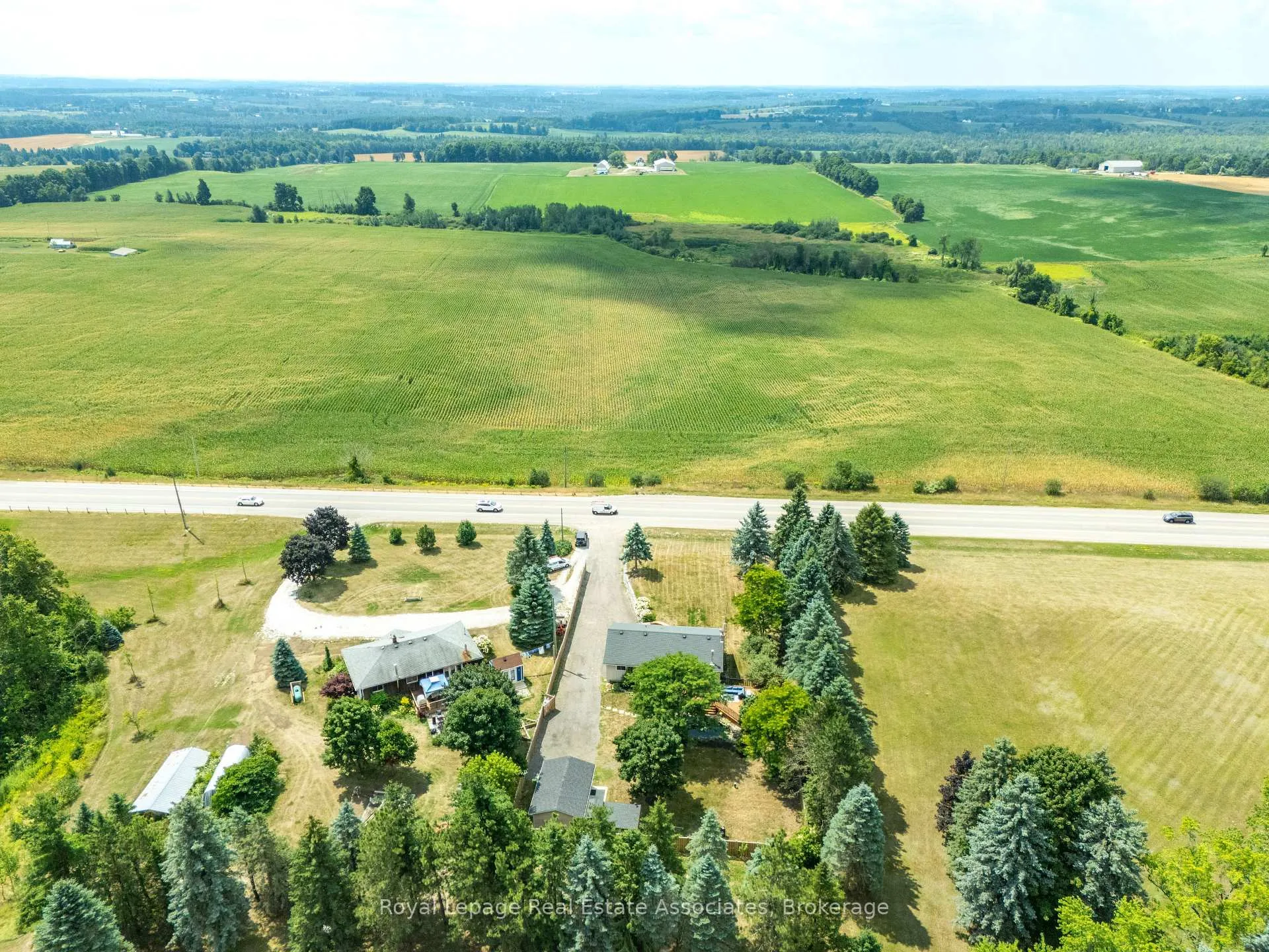Photo 45 of 5527 Trafalgar Road, Erin, Rural Erin — HOMEH