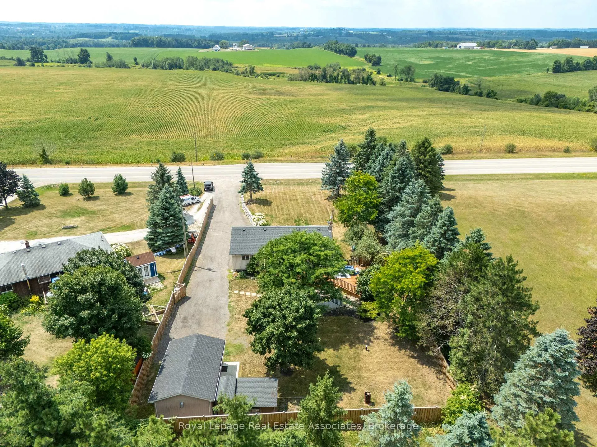 Photo 46 of 5527 Trafalgar Road, Erin, Rural Erin — HOMEH