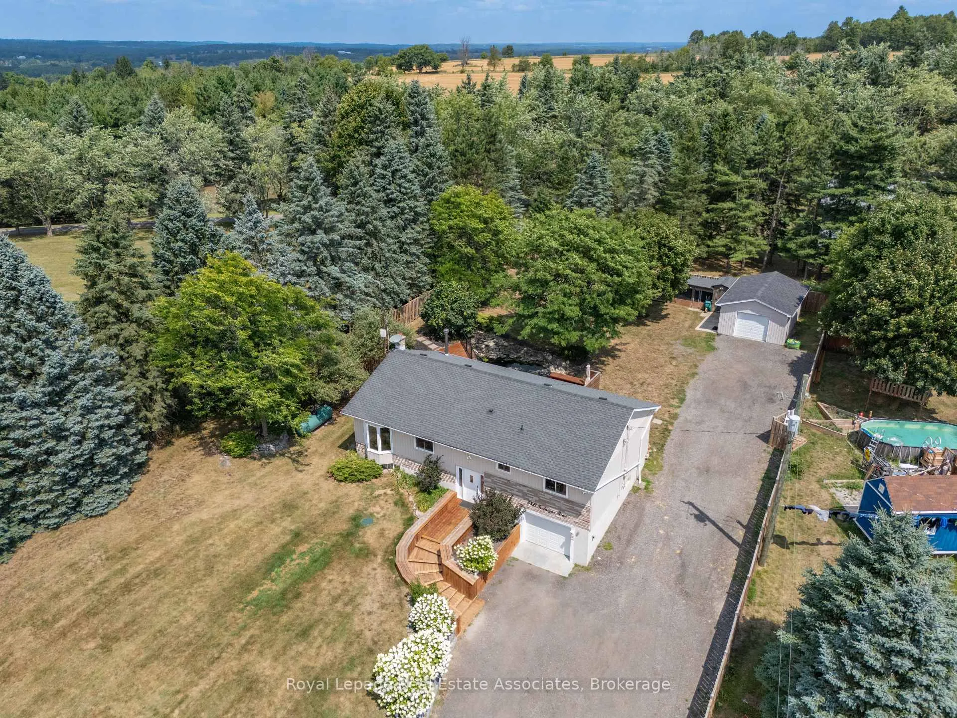 Photo 47 of 5527 Trafalgar Road, Erin, Rural Erin — HOMEH