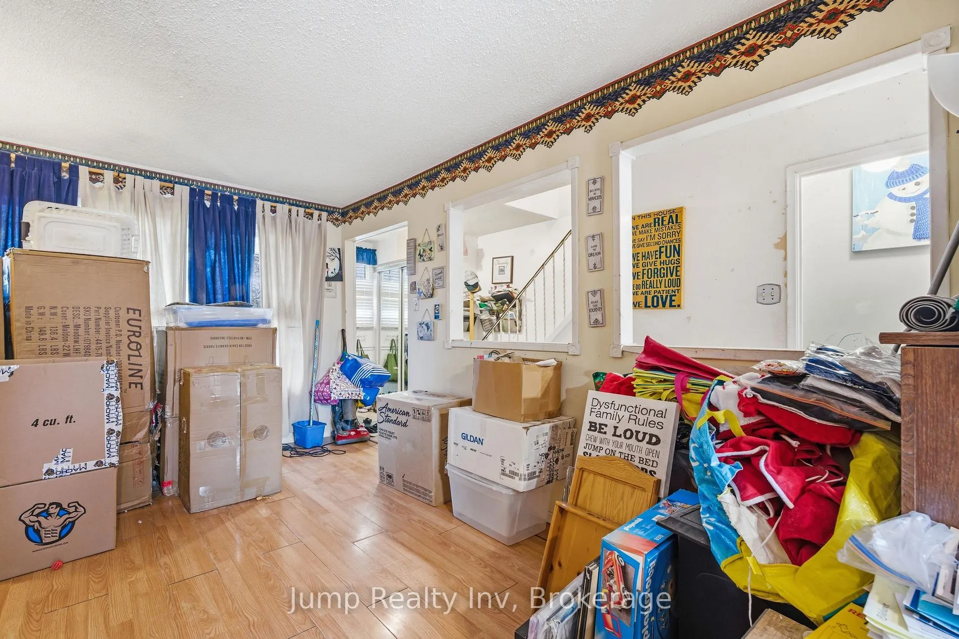 Photo 16 of 189 Fife Road, Guelph, Willow West/Sugarbush/West Acres — HOMEH