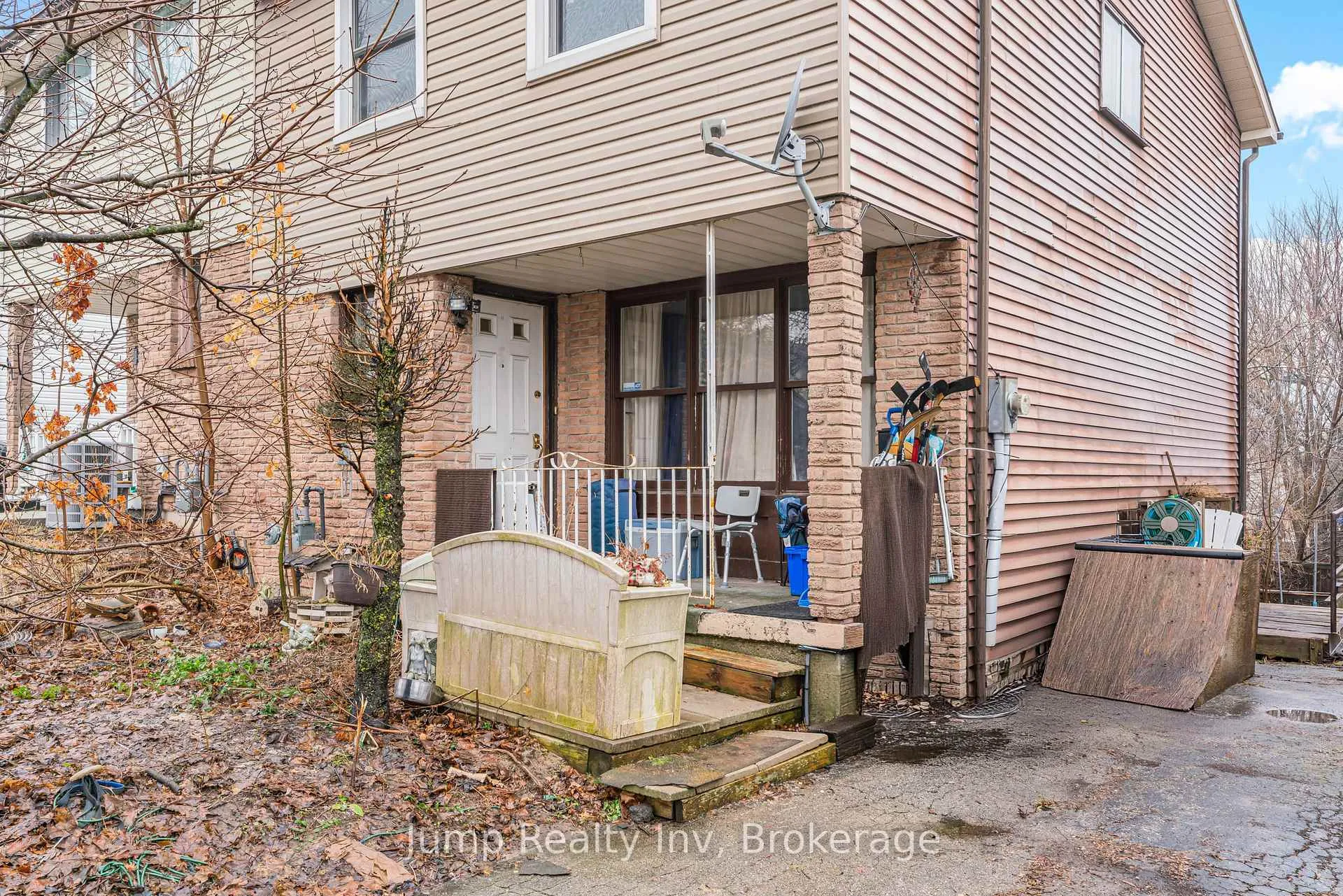 Photo 21 of 189 Fife Road, Guelph, Willow West/Sugarbush/West Acres — HOMEH