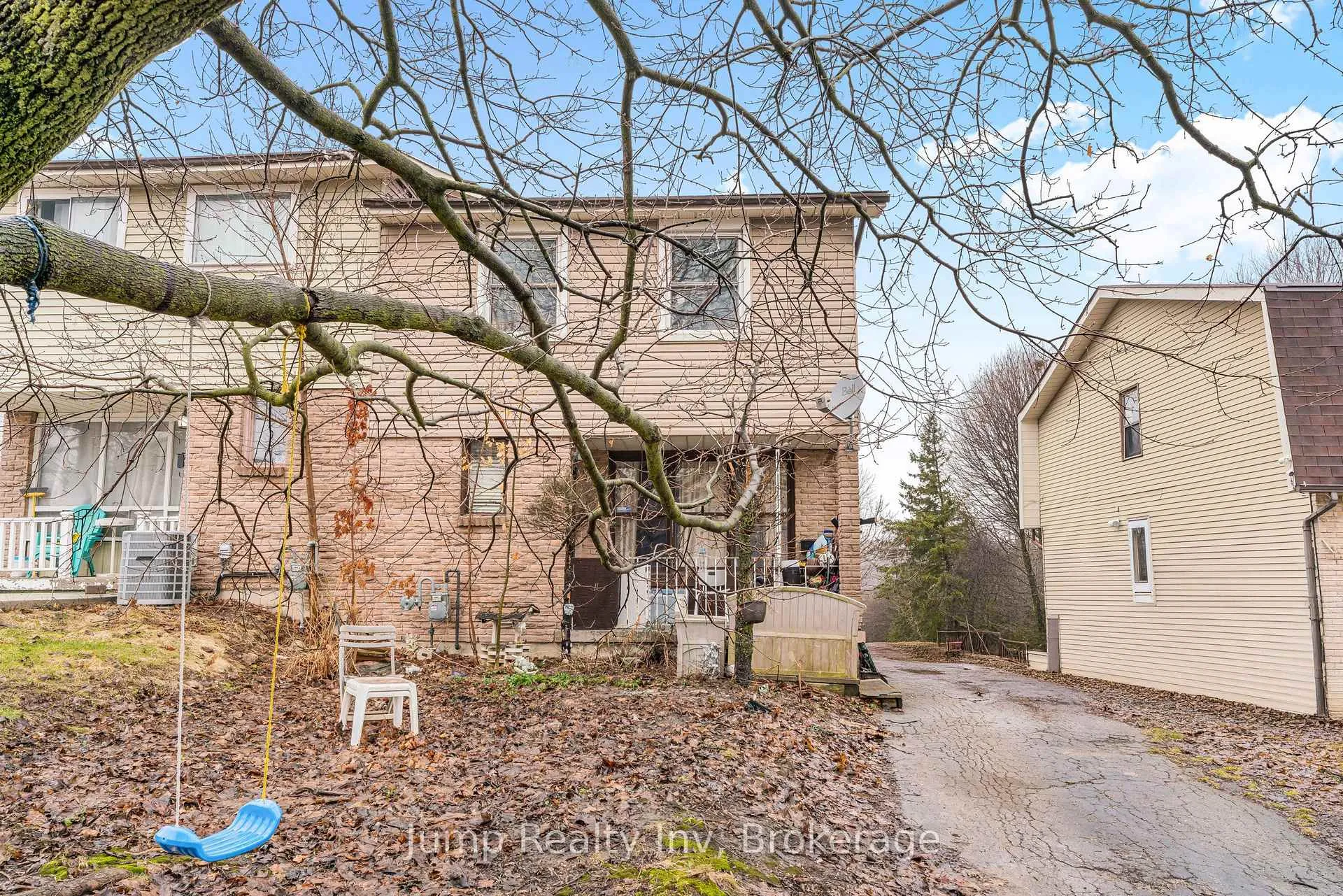 Photo 22 of 189 Fife Road, Guelph, Willow West/Sugarbush/West Acres — HOMEH