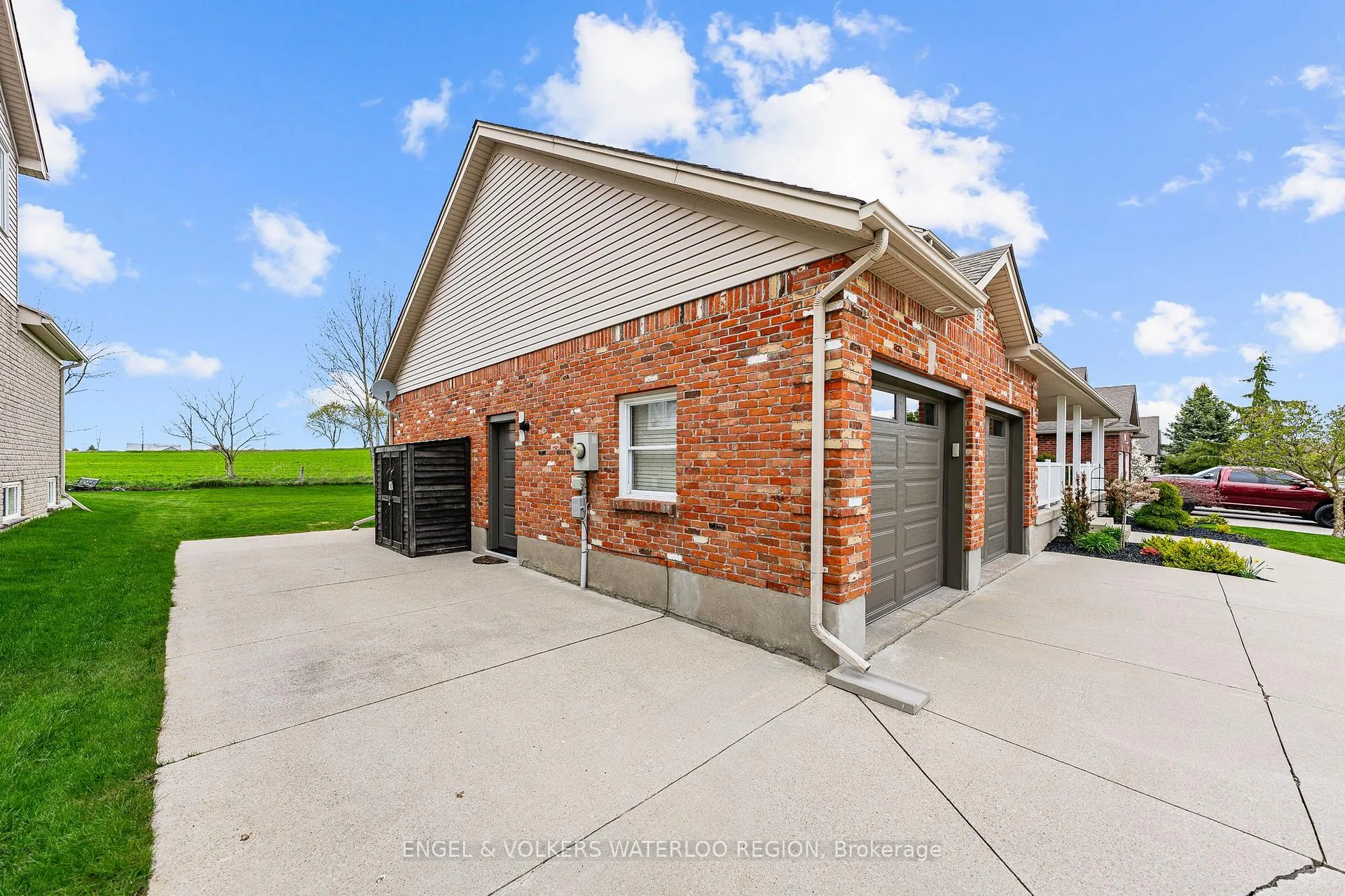Photo 4 of 28 Rhine Meadow Road, Woolwich — HOMEH