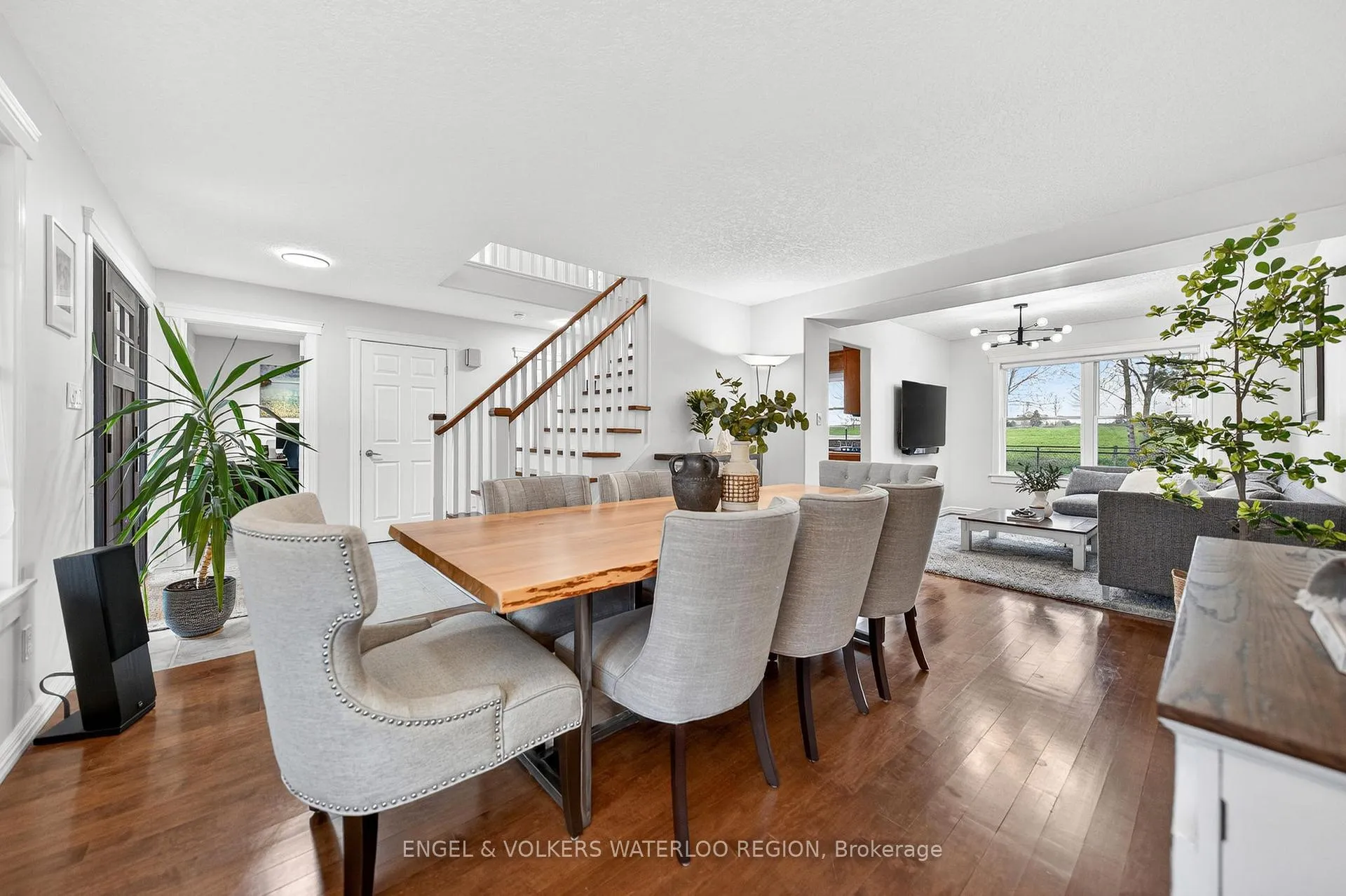 Photo 10 of 28 Rhine Meadow Road, Woolwich — HOMEH