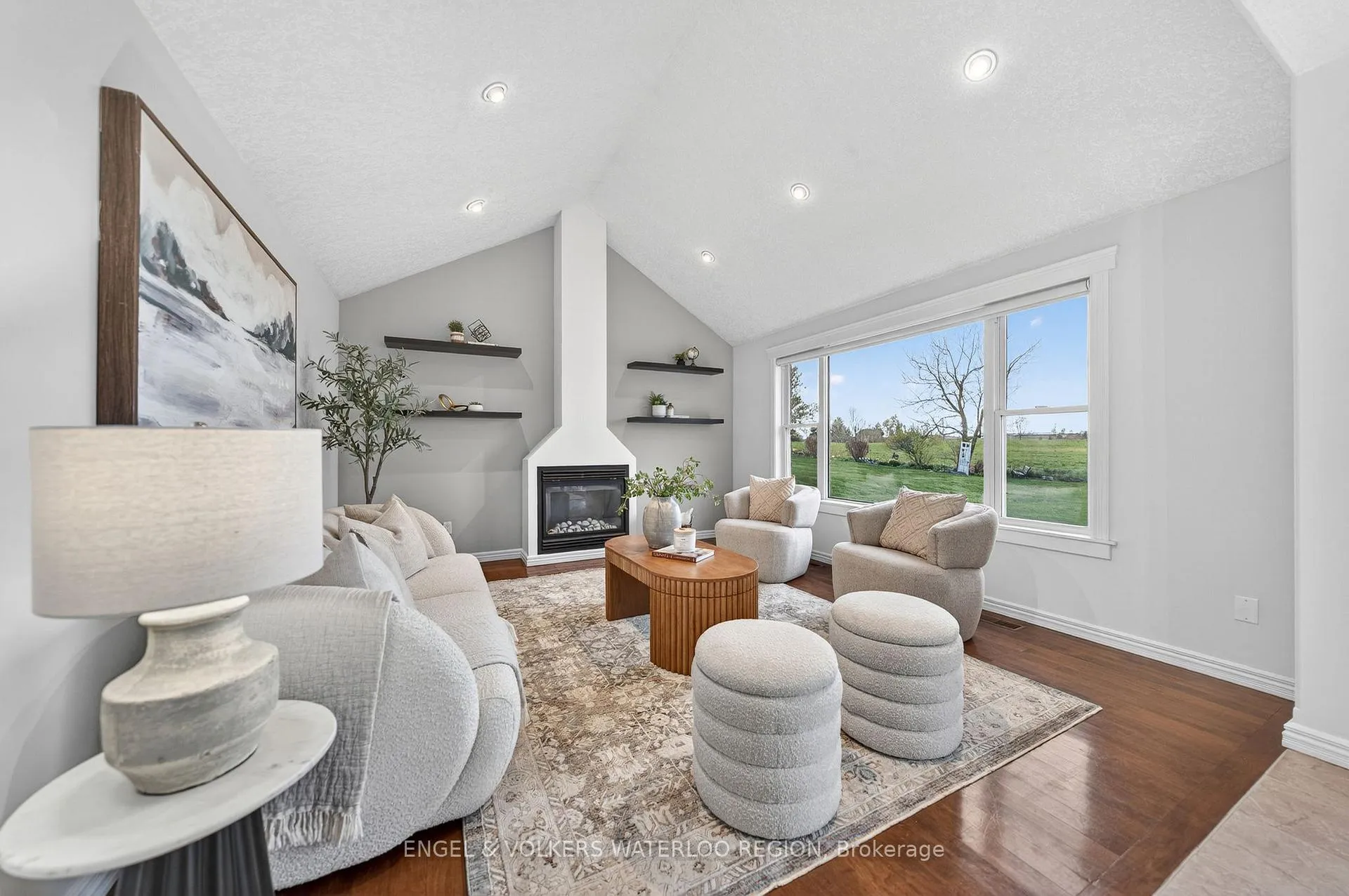 Photo 19 of 28 Rhine Meadow Road, Woolwich — HOMEH