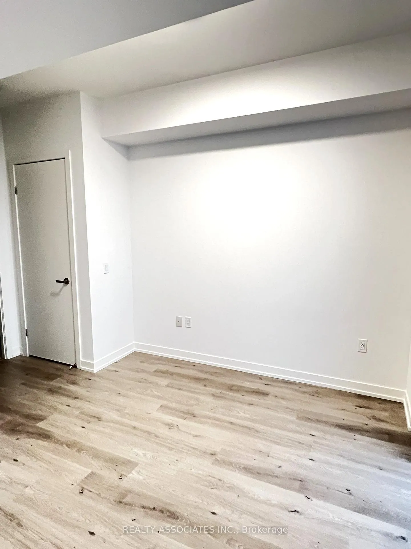 Photo 11 of Unit 5305, 138 Downes Street, Seguin, Waterfront Communities — HOMEH