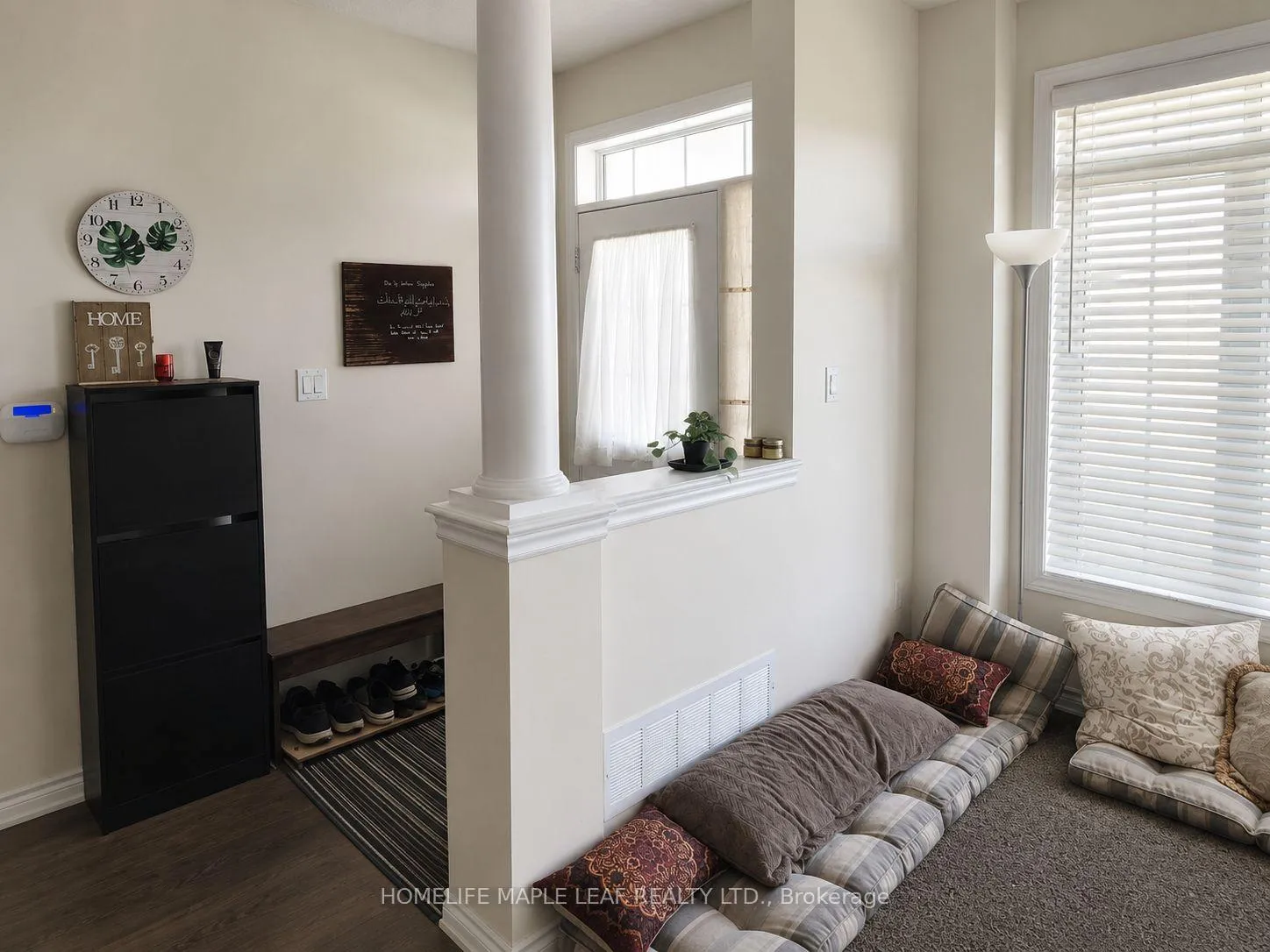 Photo 5 of 19 Vanwood Crescent, Brampton, Vales of Castlemore — HOMEH
