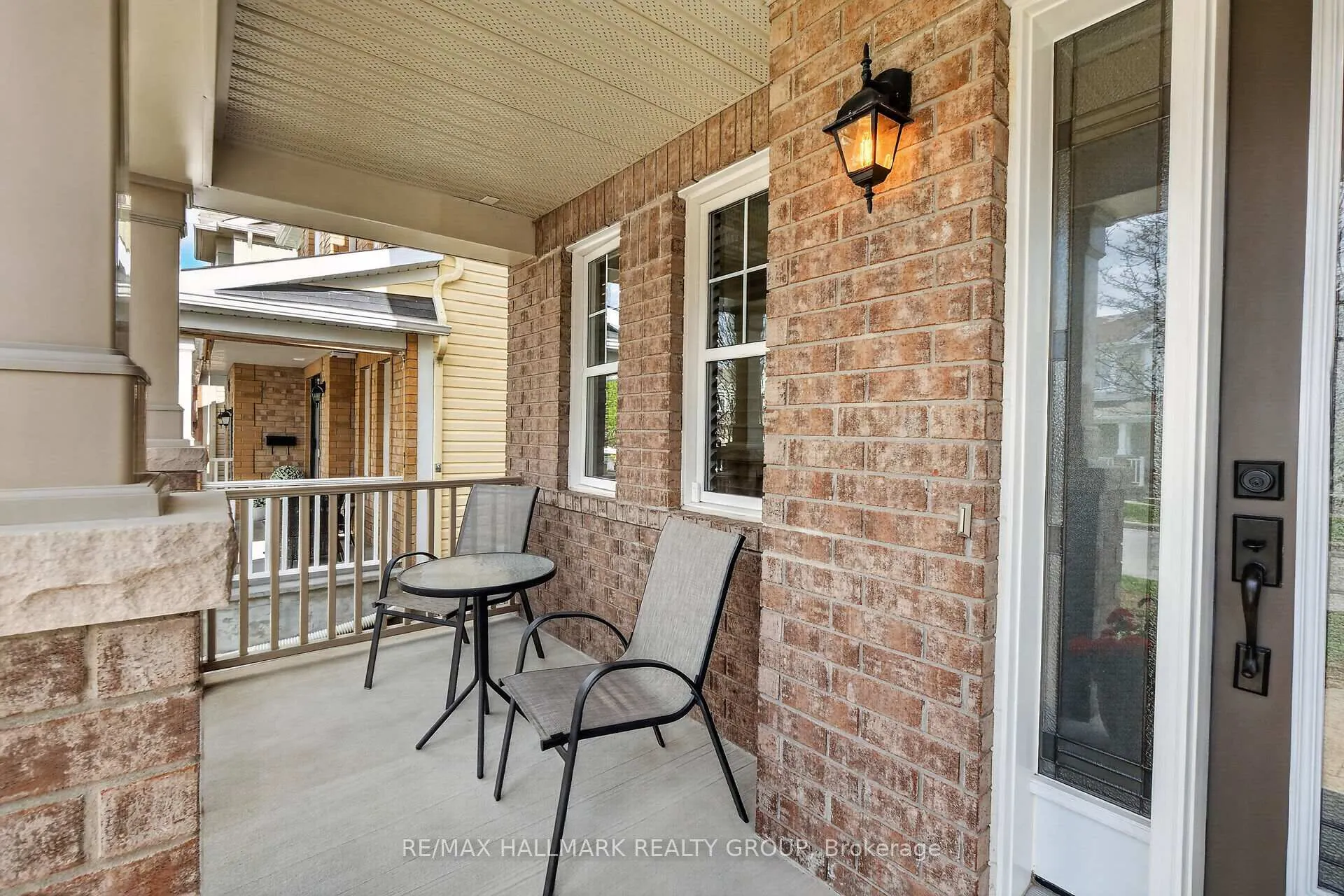 Photo 4 of 516 Sunlit Circle, Ottawa, Notting Hill/Summerside — HOMEH