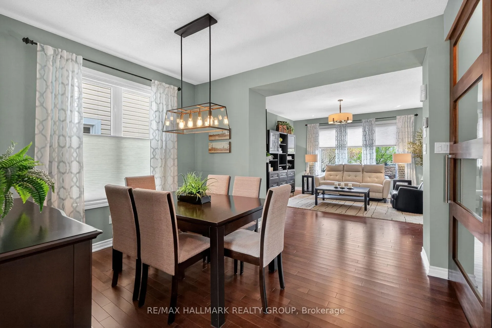 Photo 9 of 516 Sunlit Circle, Ottawa, Notting Hill/Summerside — HOMEH