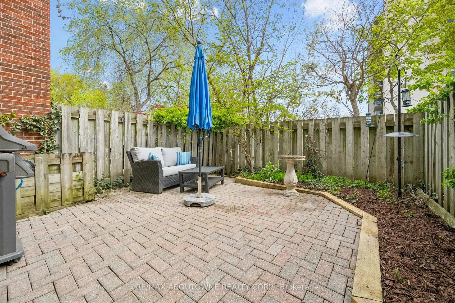Photo 31 of Unit 41, 3041 Glencrest Road, Burlington, Roseland — HOMEH