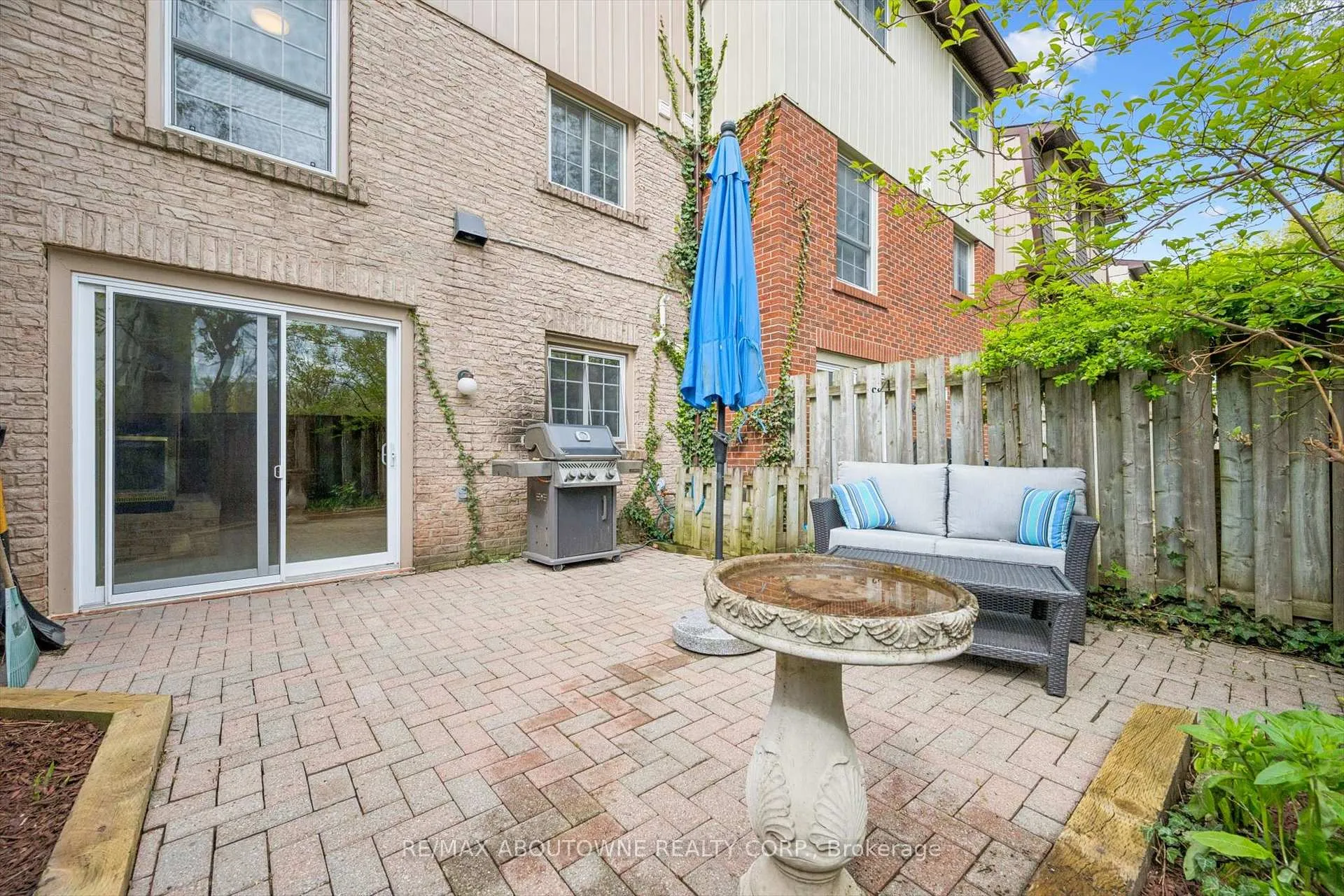 Photo 32 of Unit 41, 3041 Glencrest Road, Burlington, Roseland — HOMEH