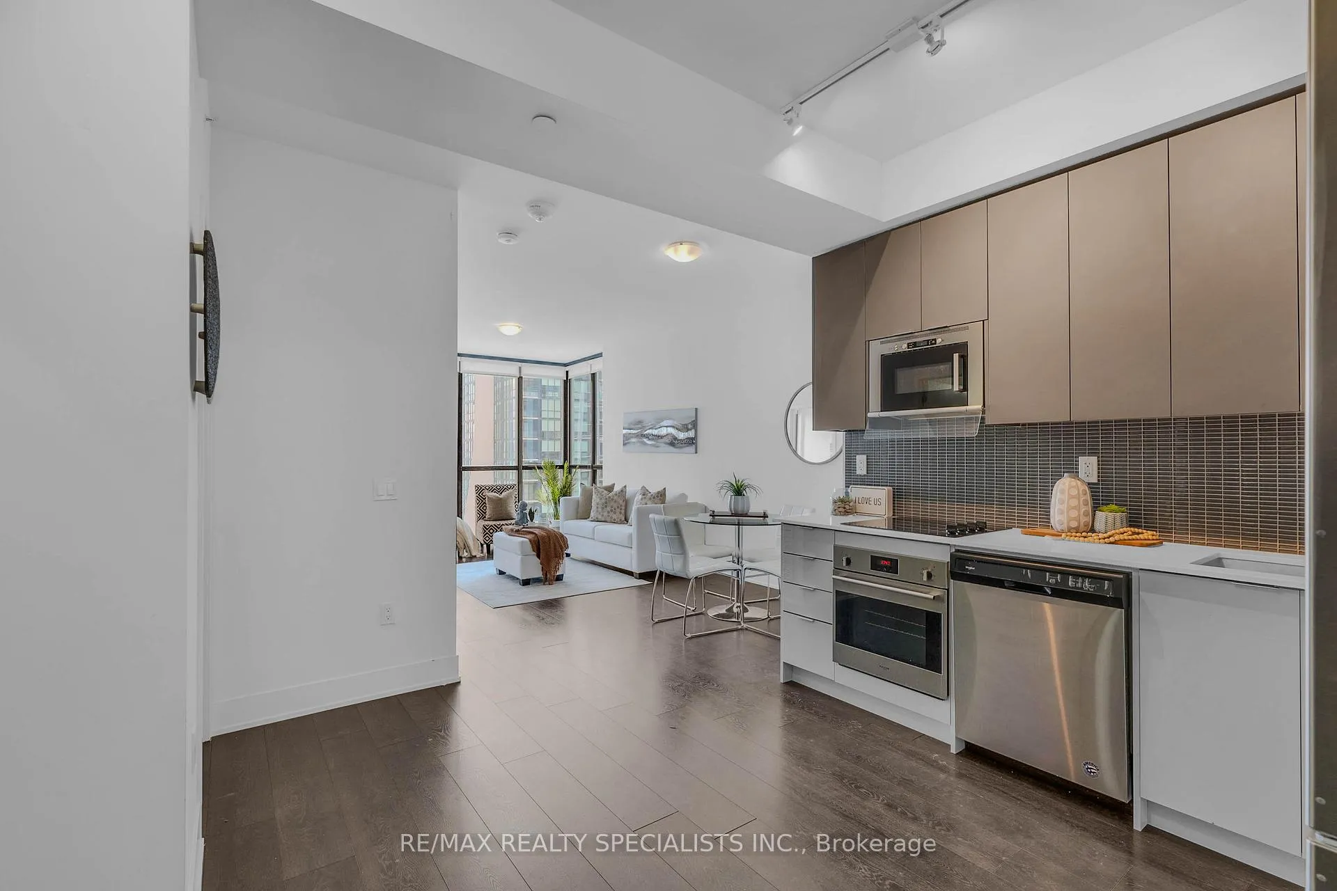 Photo 6 of Unit 2501, 2916 Highway 7, Vaughan, Concord — HOMEH