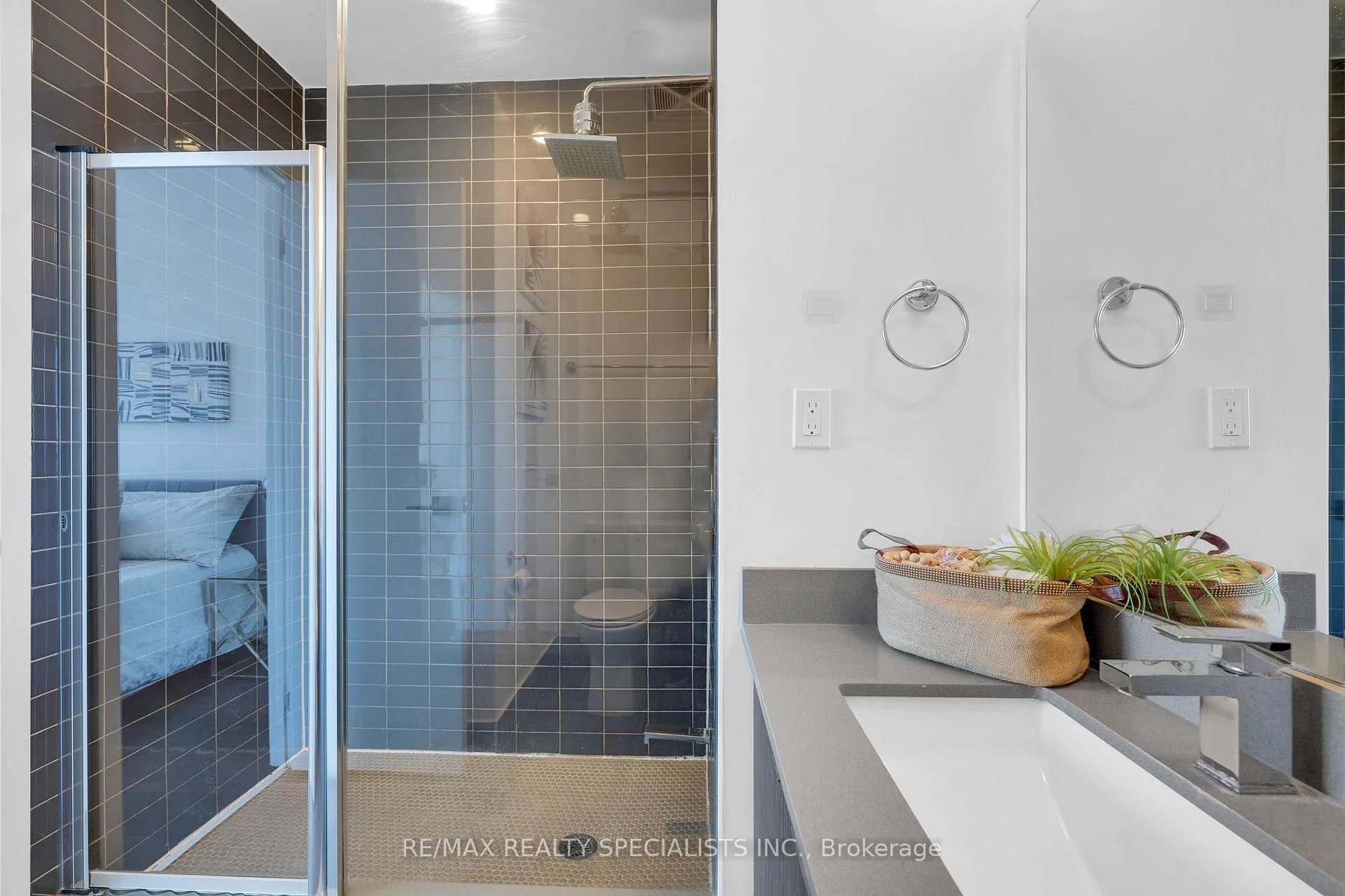 Photo 20 of Unit 2501, 2916 Highway 7, Vaughan, Concord — HOMEH