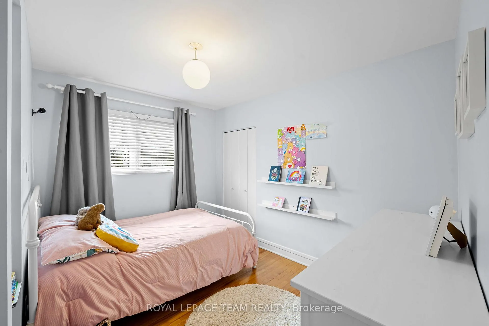 Photo 11 of 2064 Neepawa Avenue, Ottawa, Carlingwood — HOMEH
