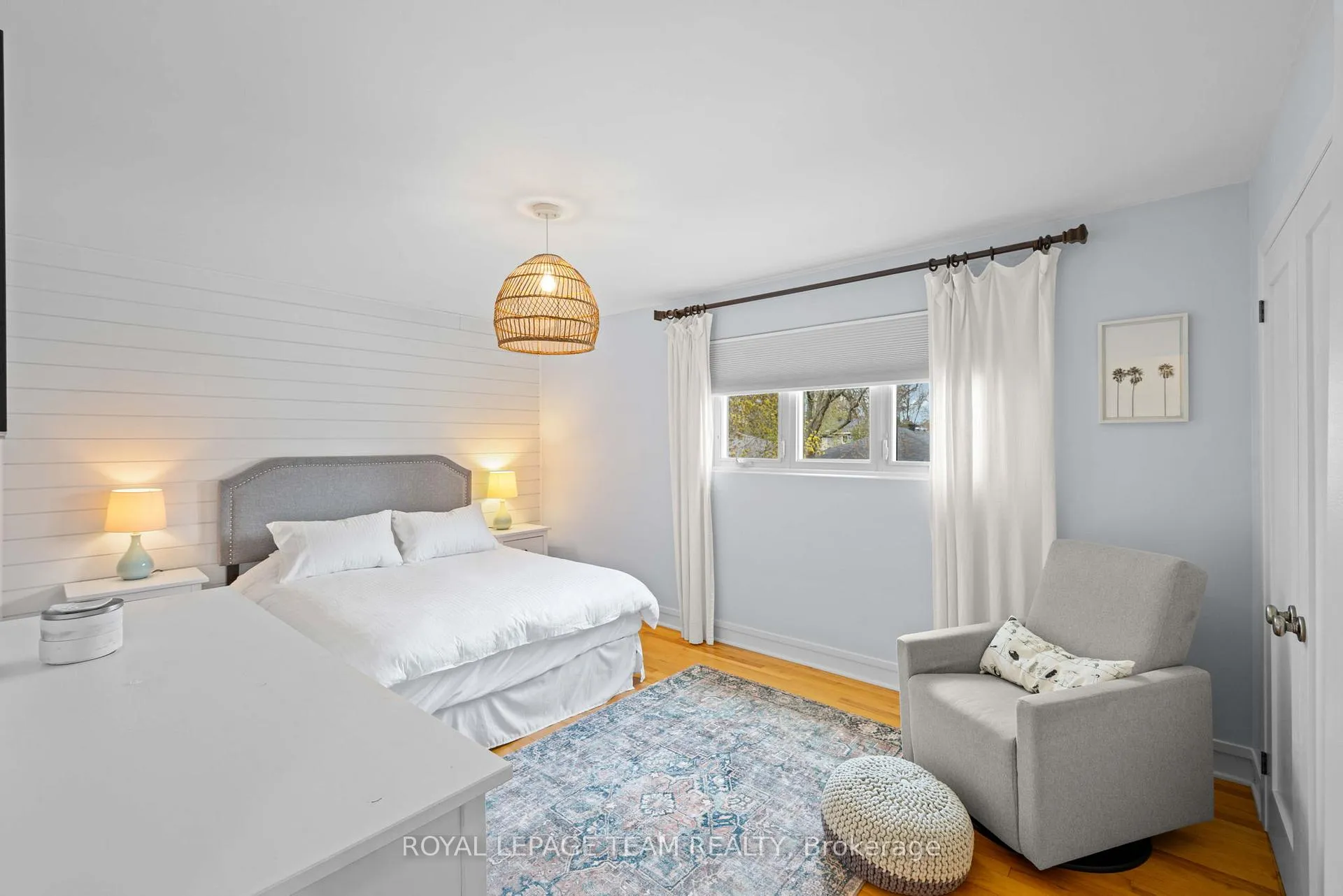 Photo 14 of 2064 Neepawa Avenue, Ottawa, Carlingwood — HOMEH