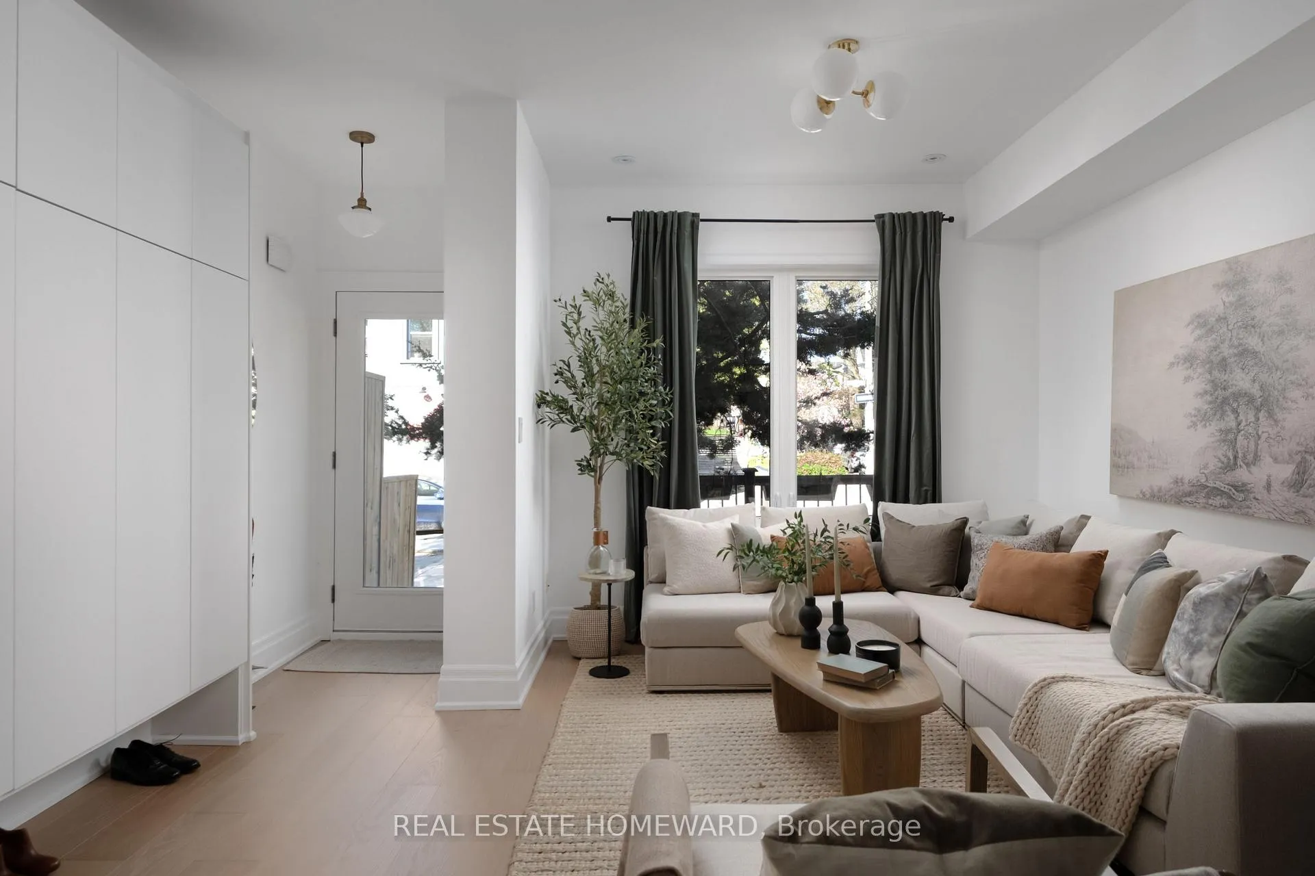 Photo 1 of 631 Logan Avenue, Toronto, North Riverdale — HOMEH