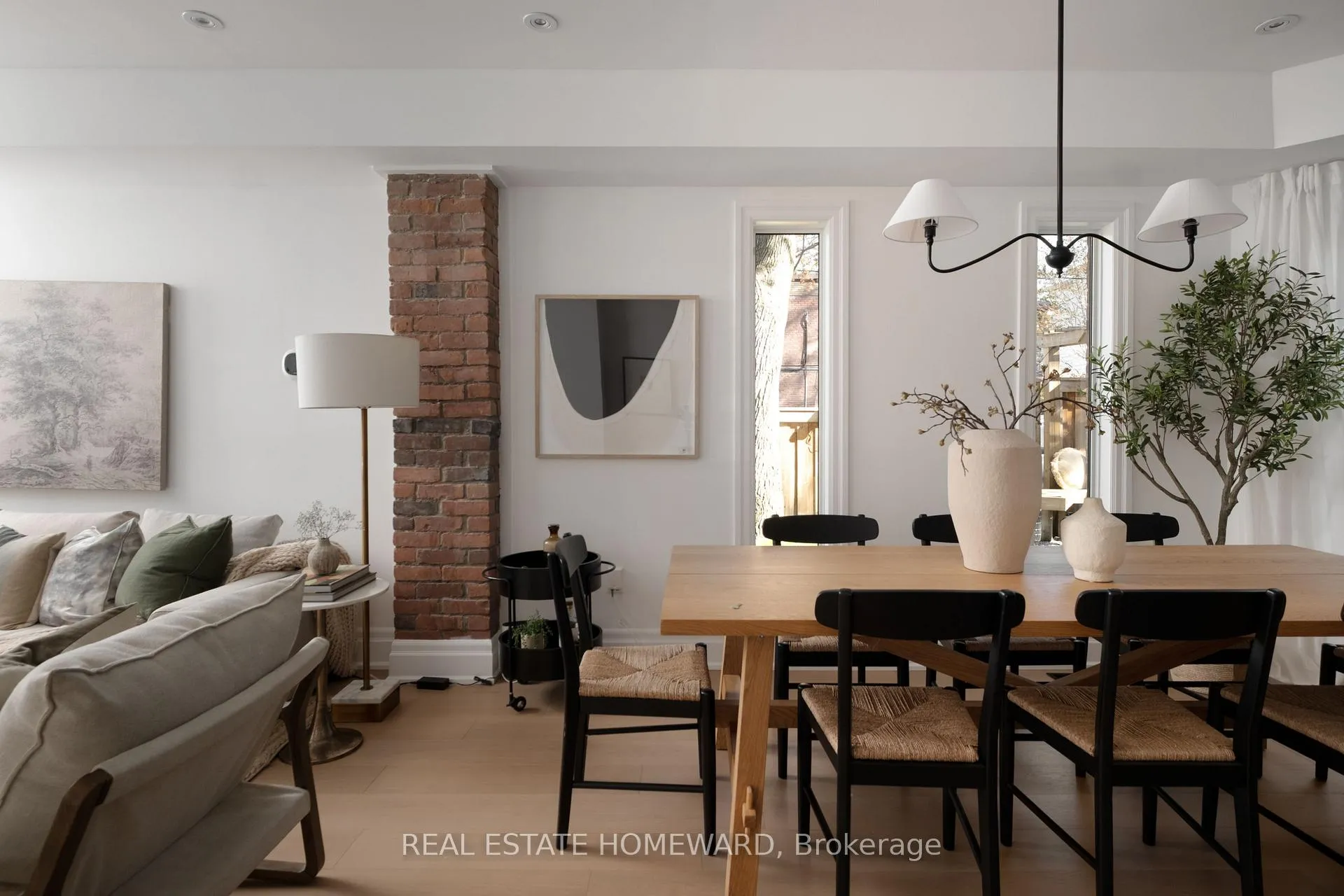 Photo 7 of 631 Logan Avenue, Toronto, North Riverdale — HOMEH