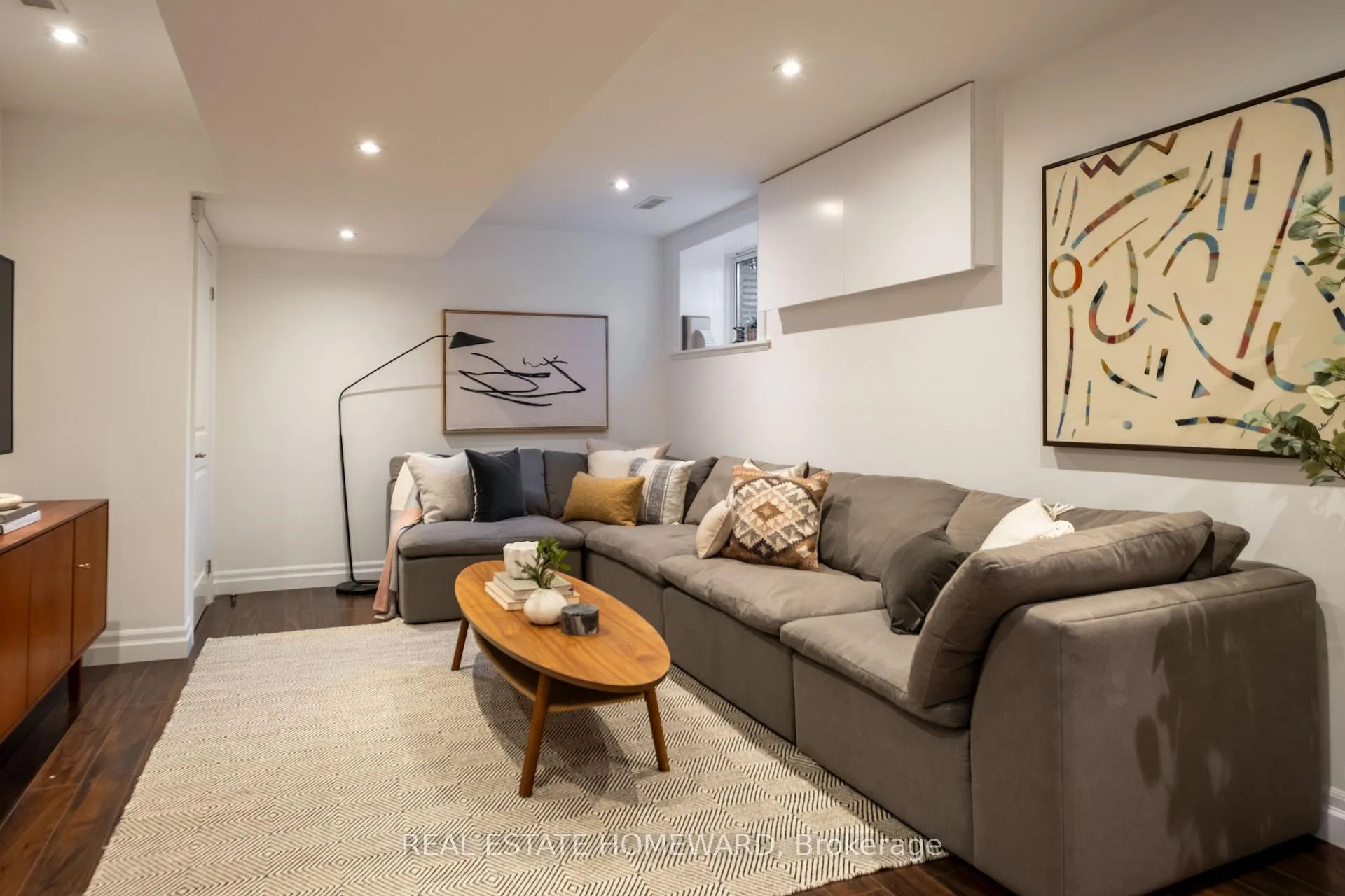 Photo 29 of 631 Logan Avenue, Toronto, North Riverdale — HOMEH