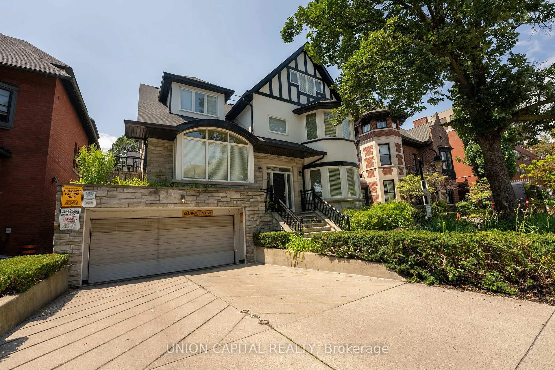 Photo 3 of Unit 1, 230 St. George Street, Toronto, The Annex — HOMEH