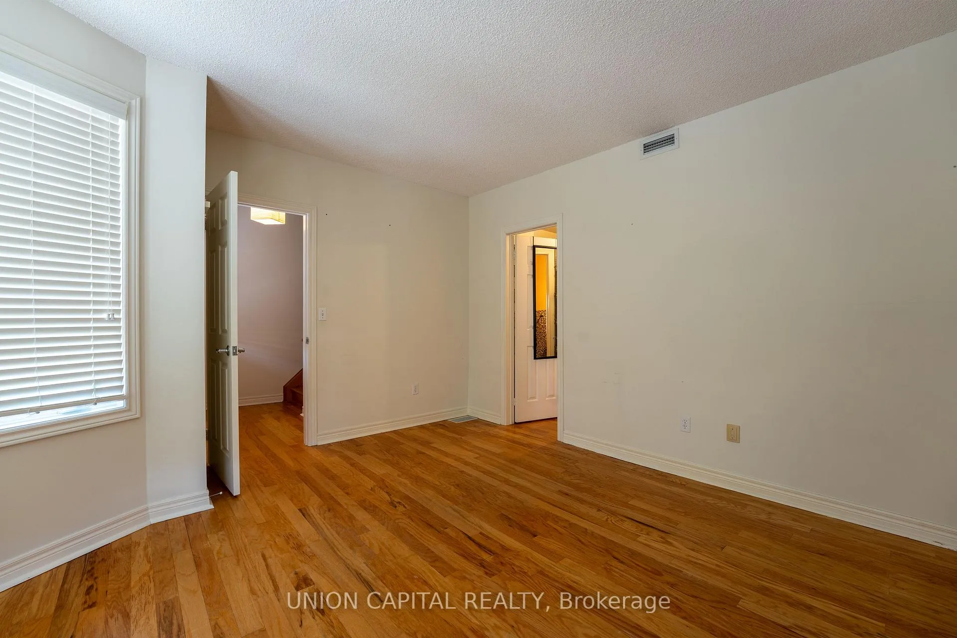 Photo 10 of Unit 1, 230 St. George Street, Toronto, The Annex — HOMEH