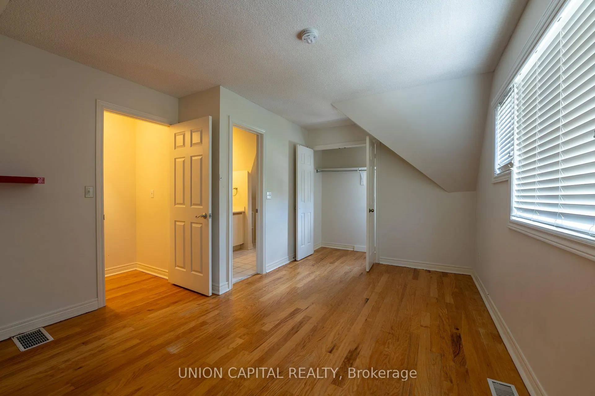 Photo 15 of Unit 1, 230 St. George Street, Toronto, The Annex — HOMEH