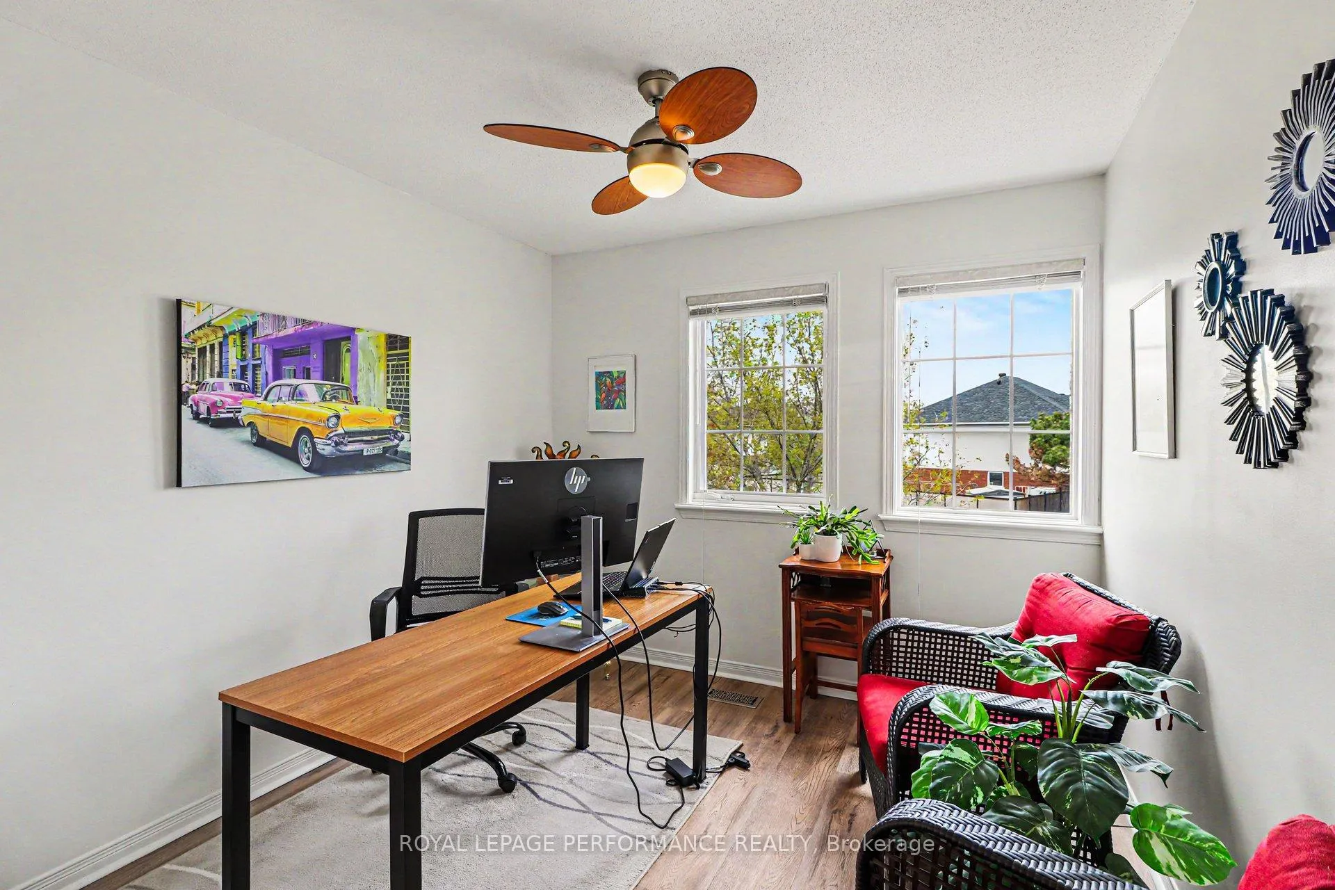 Photo 16 of 1702 Jobin Crescent, Ottawa, Carson Grove — HOMEH