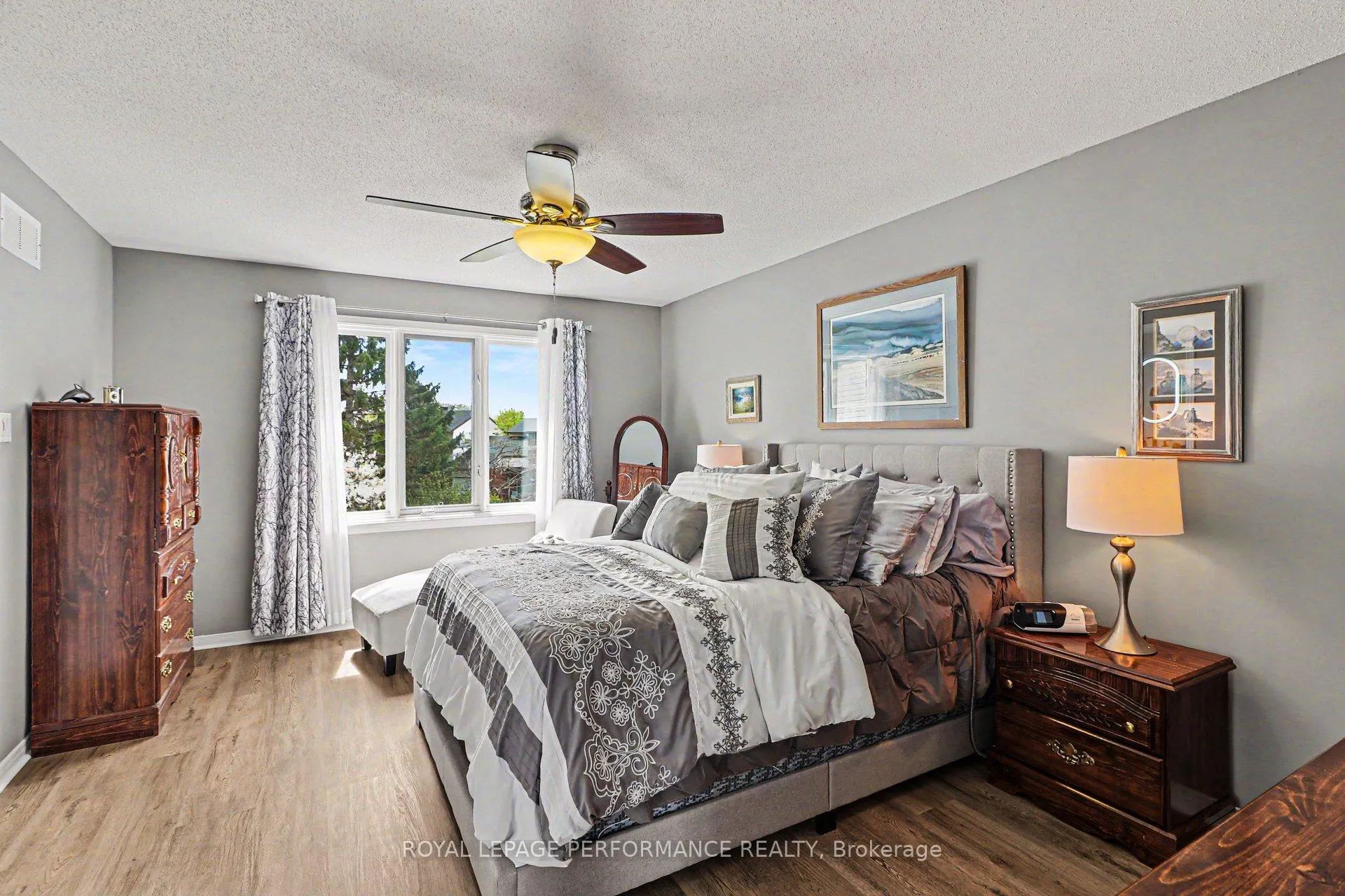Photo 19 of 1702 Jobin Crescent, Ottawa, Carson Grove — HOMEH