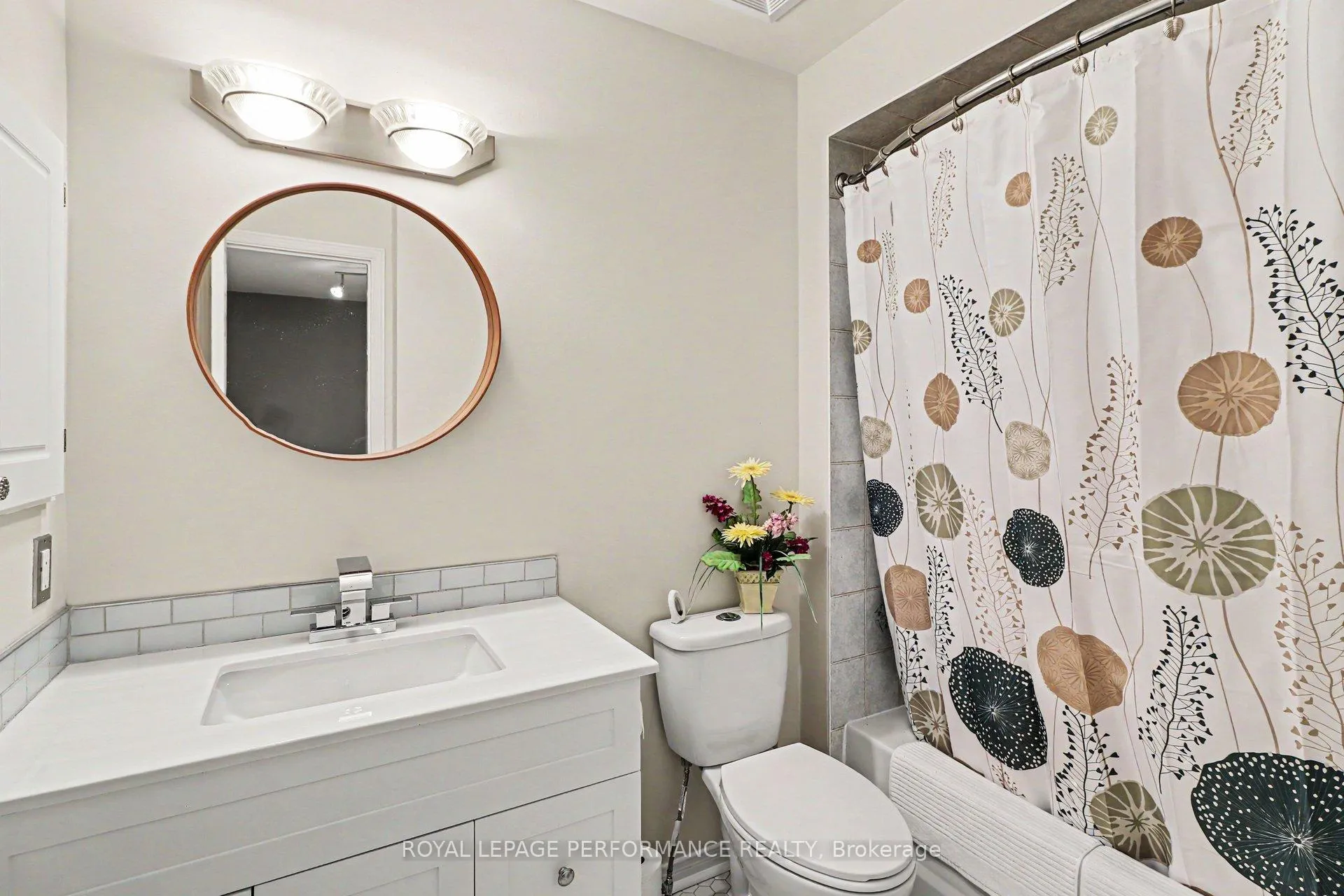 Photo 26 of 1702 Jobin Crescent, Ottawa, Carson Grove — HOMEH