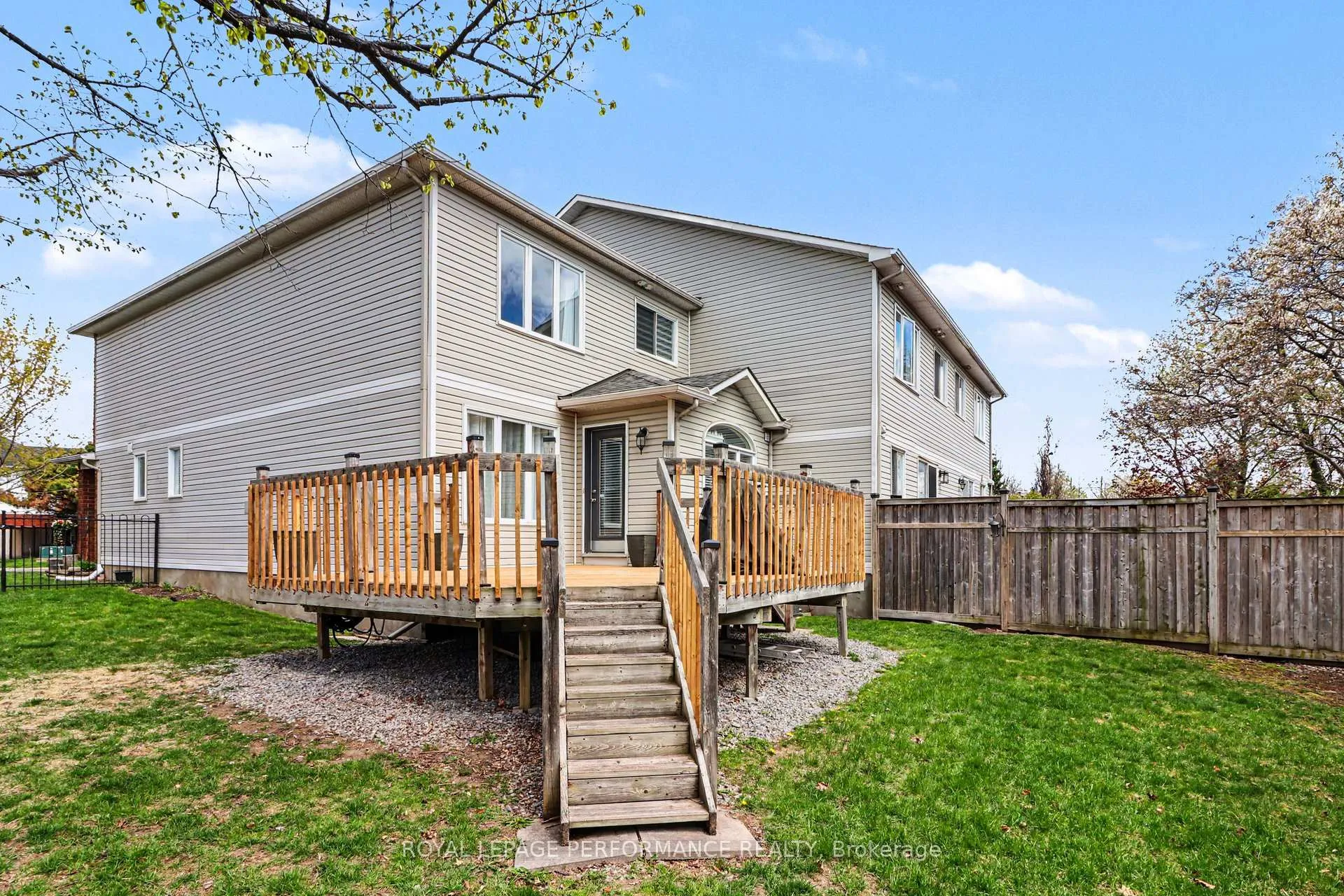 Photo 31 of 1702 Jobin Crescent, Ottawa, Carson Grove — HOMEH