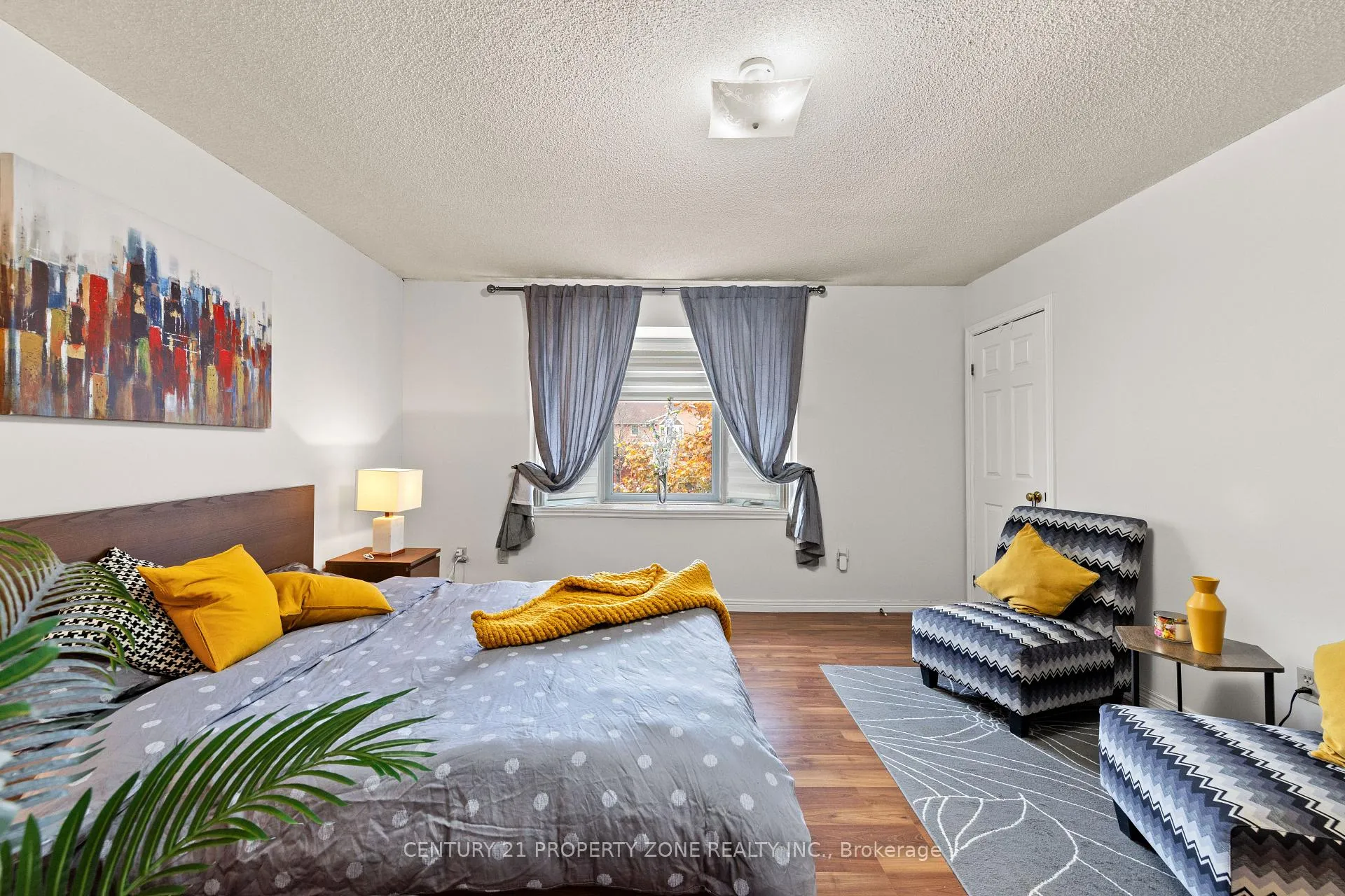 Photo 14 of Unit 2, 280 Limeridge Road E, Hamilton, Bruleville — HOMEH