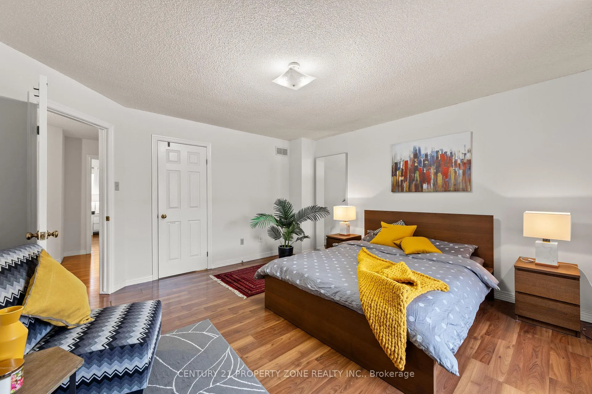 Photo 15 of Unit 2, 280 Limeridge Road E, Hamilton, Bruleville — HOMEH