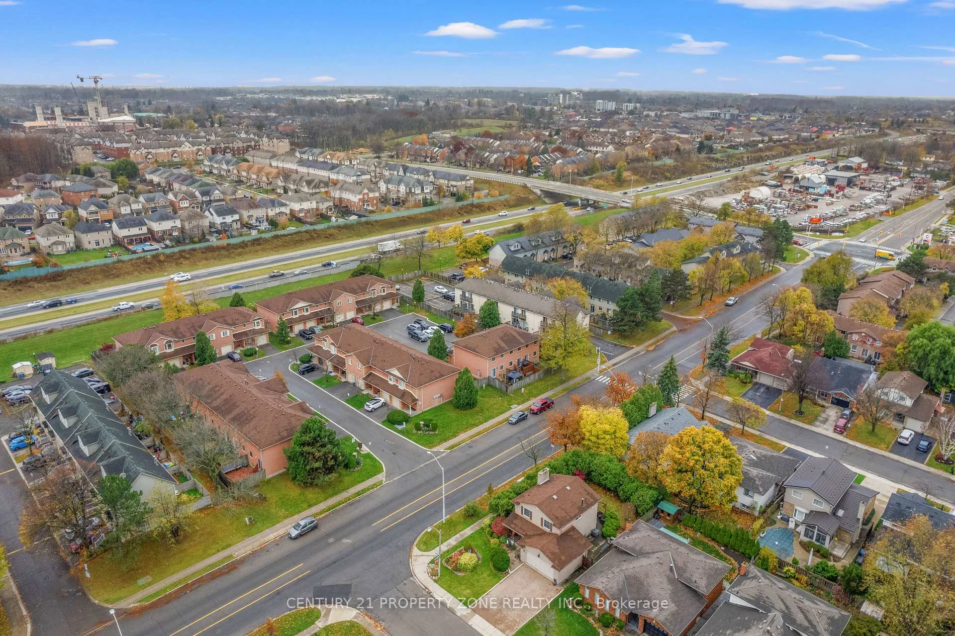 Photo 28 of Unit 2, 280 Limeridge Road E, Hamilton, Bruleville — HOMEH