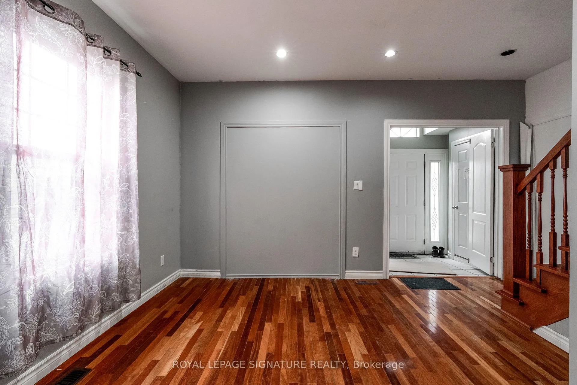 Photo 2 of Unit Main, 6 Trueman Street, Brampton, Queen Street Corridor — HOMEH