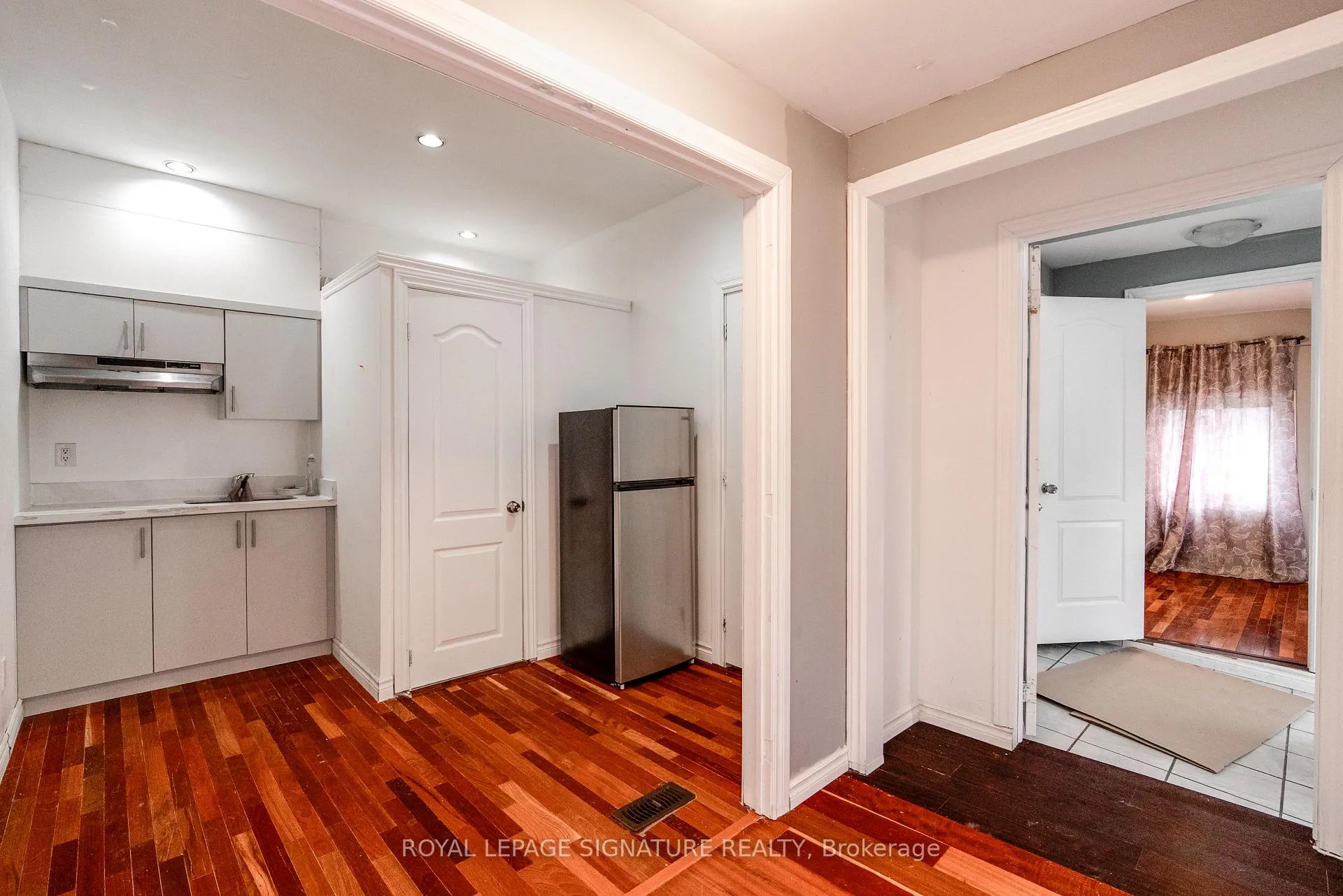 Photo 20 of Unit Main, 6 Trueman Street, Brampton, Queen Street Corridor — HOMEH