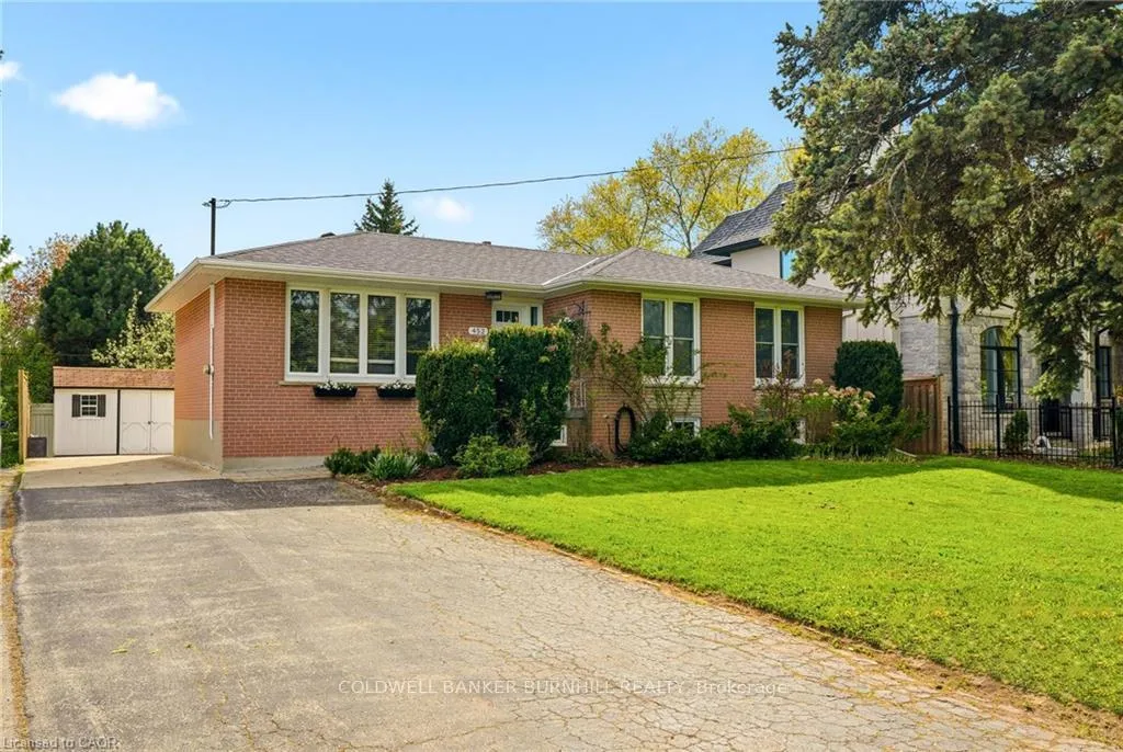 Photo 3 of 452 Third Line, Oakville, West — HOMEH