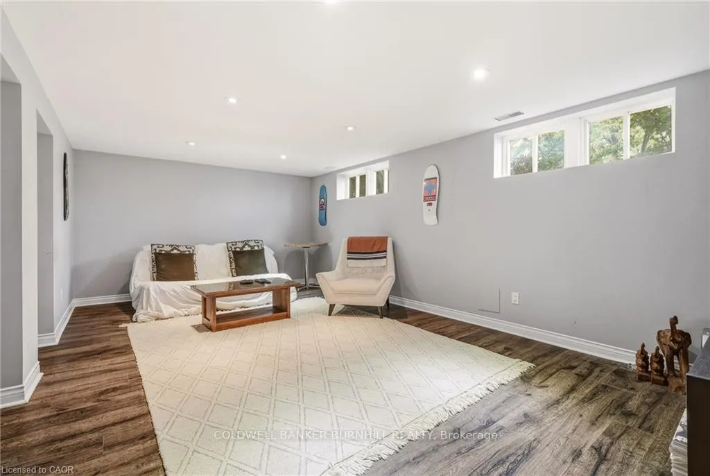 Photo 23 of 452 Third Line, Oakville, West — HOMEH